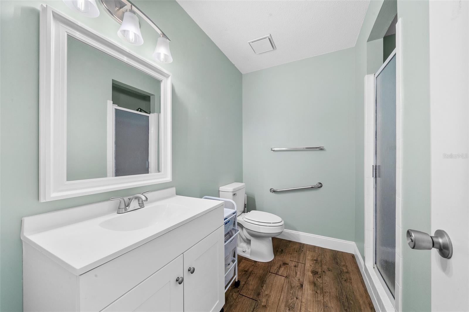 Image 8 of 19 For 9318 Spring Terrace