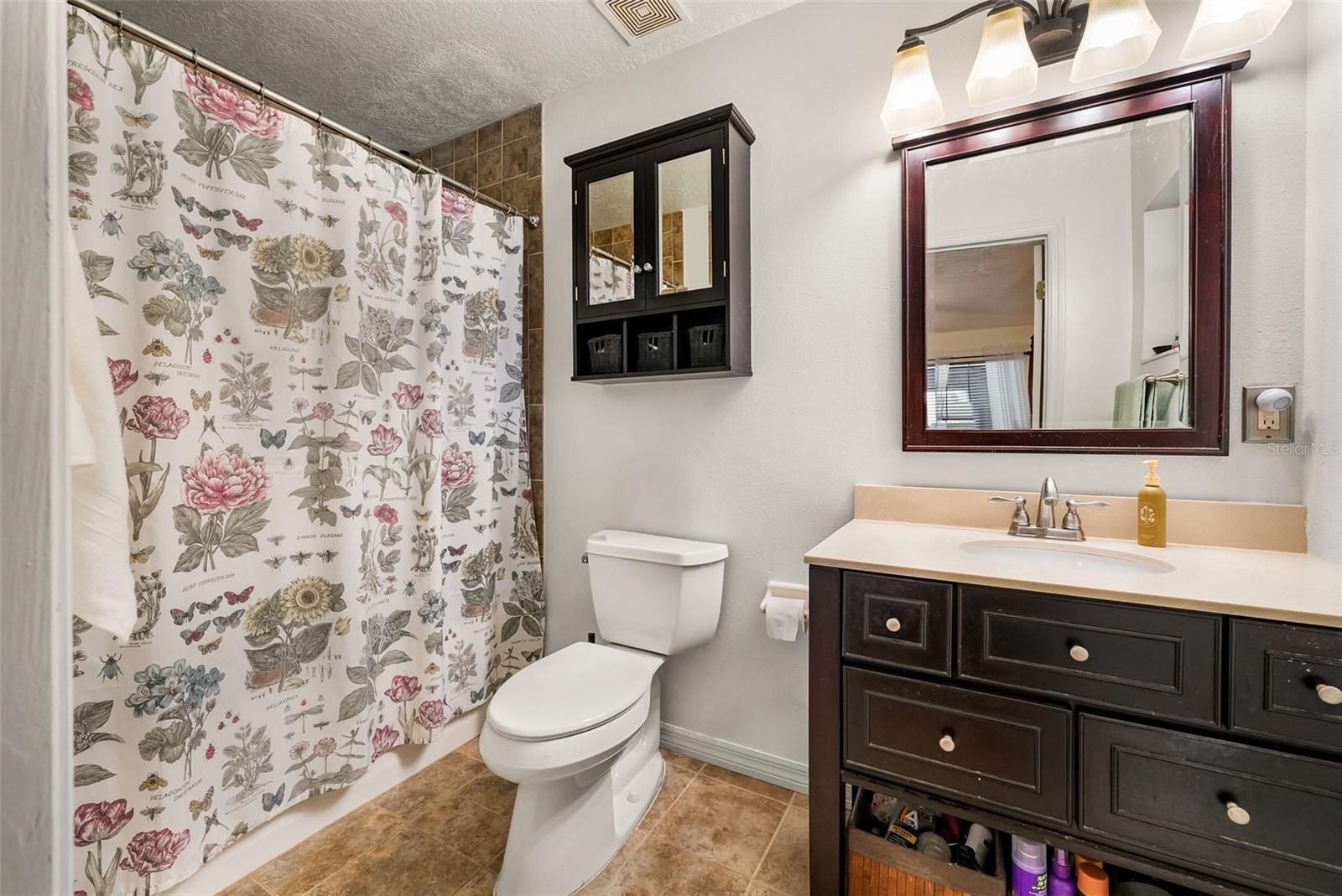 Image 21 of 55 For 7450 State Road 121