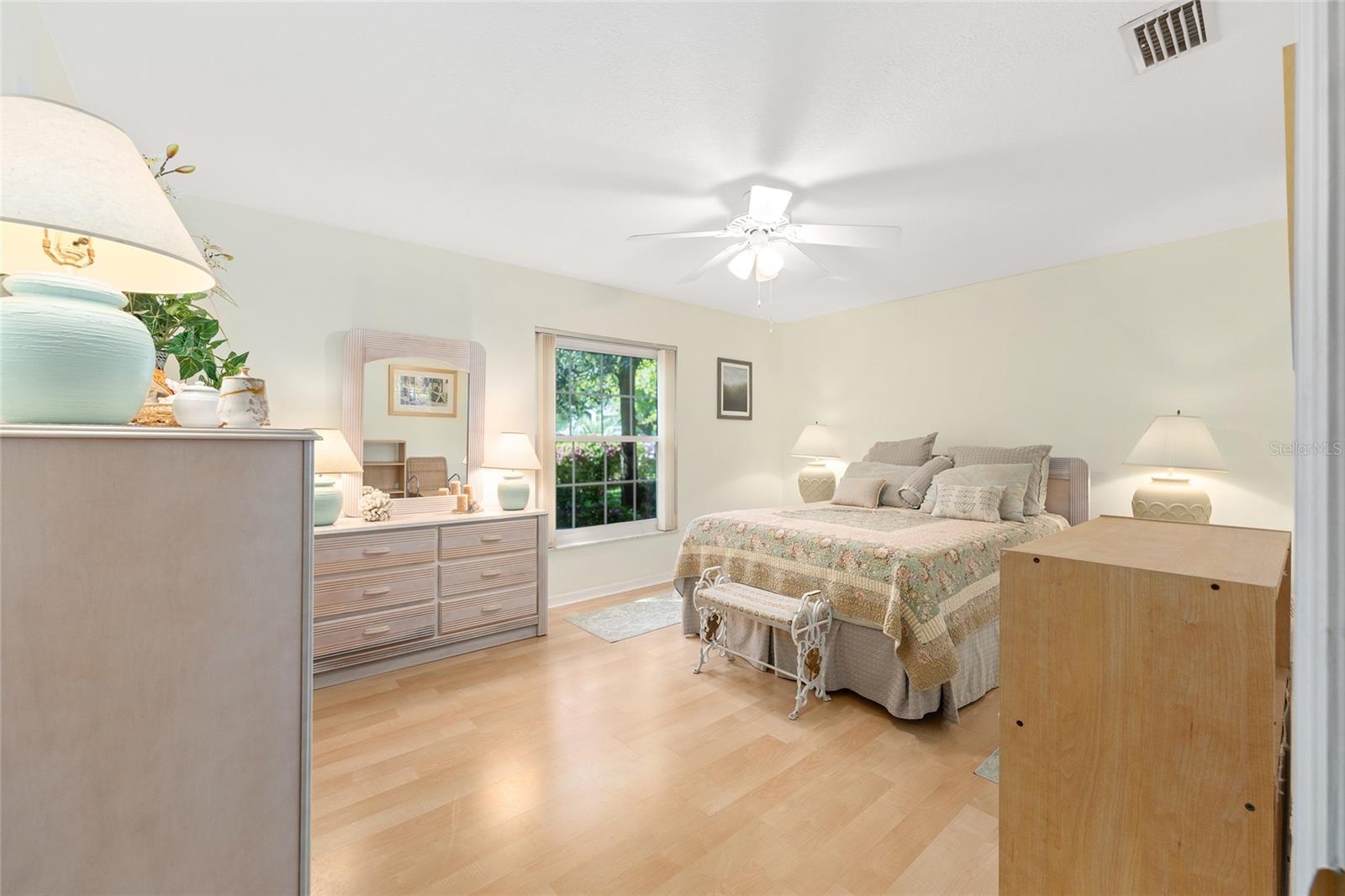 Image 20 of 53 For 9620 194th Circle