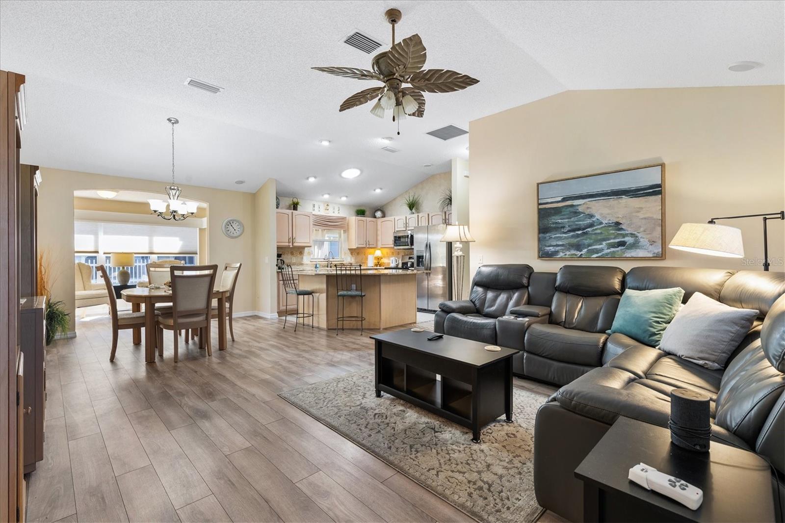 Image 6 of 31 For 3067 Melville Loop