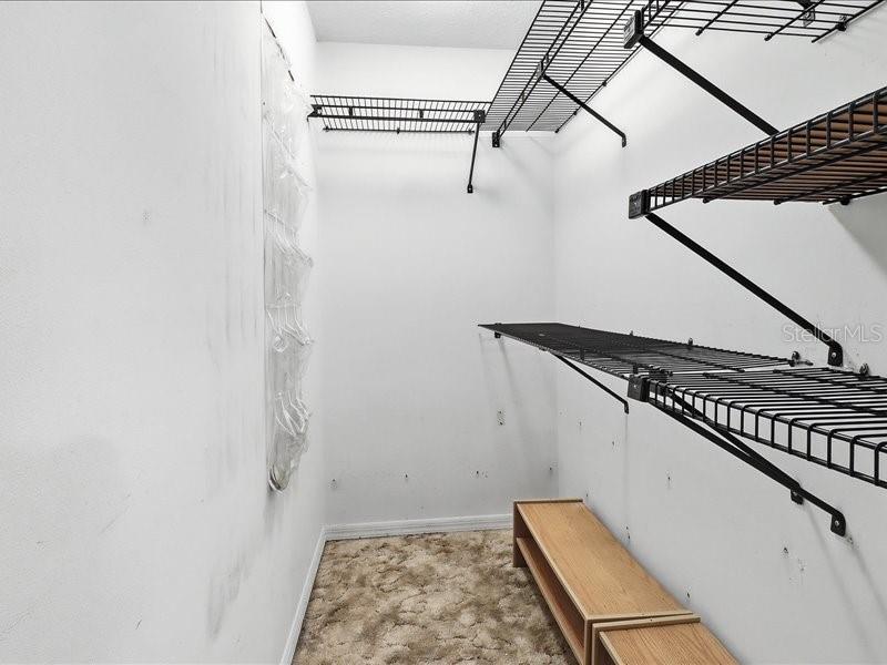 Image 20 of 69 For 240 Indianapolis Avenue