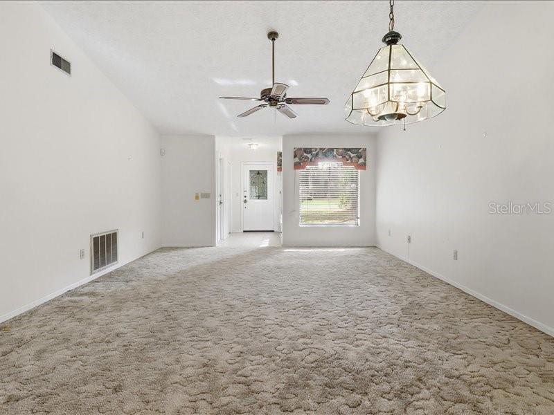 Image 3 of 69 For 240 Indianapolis Avenue