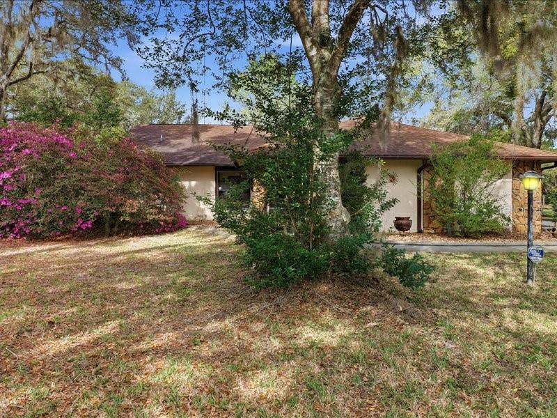 Image 33 of 69 For 240 Indianapolis Avenue