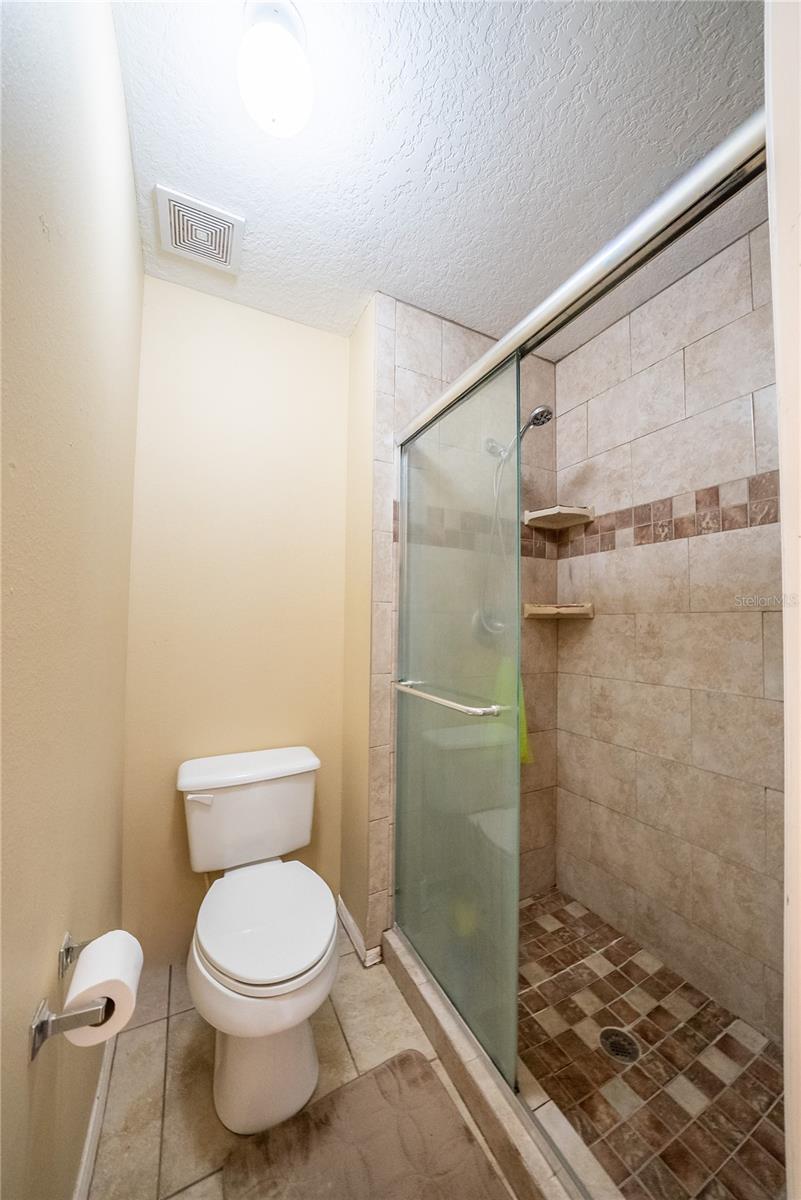 Image 40 of 56 For 5306 115th Street Road