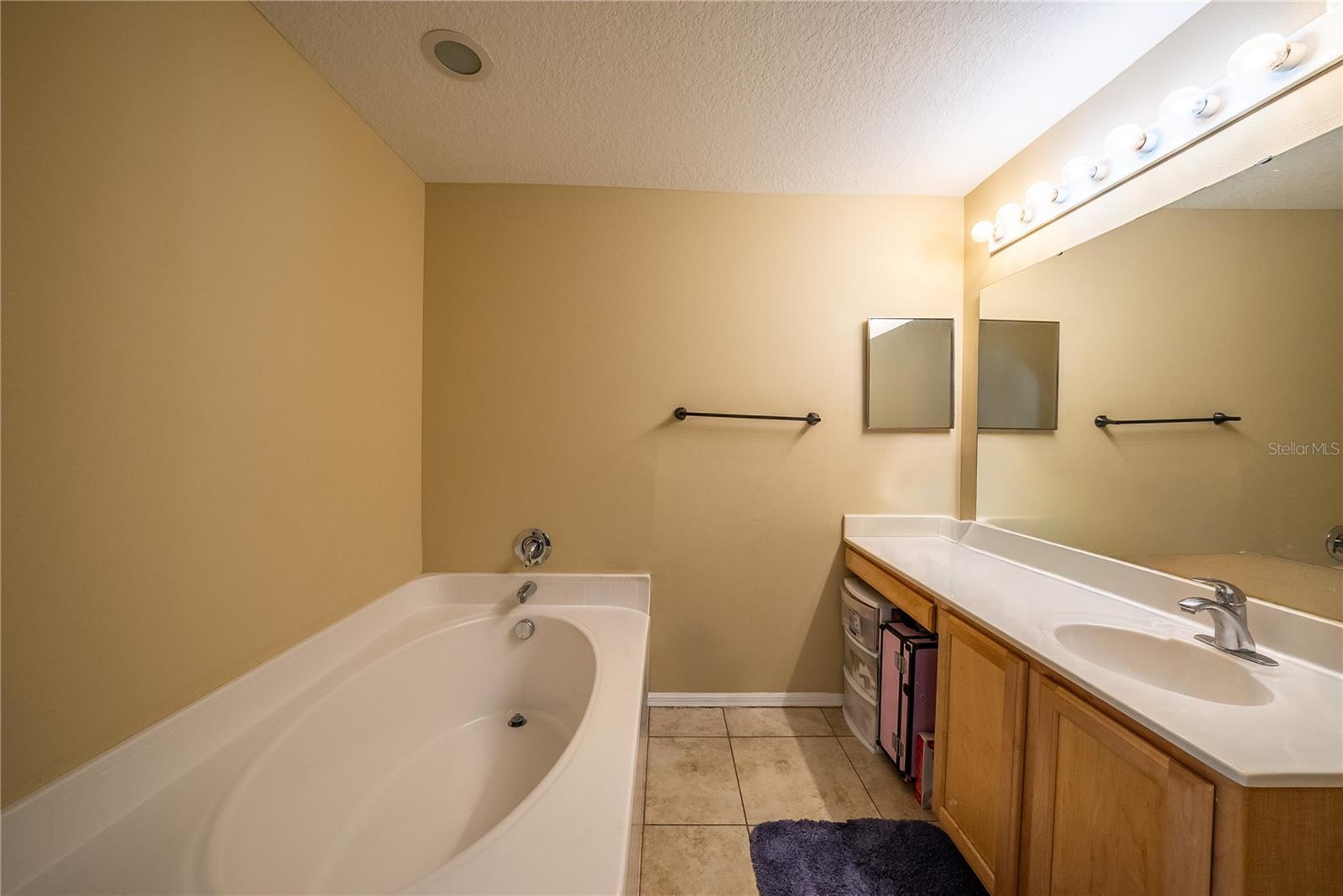 Image 41 of 56 For 5306 115th Street Road