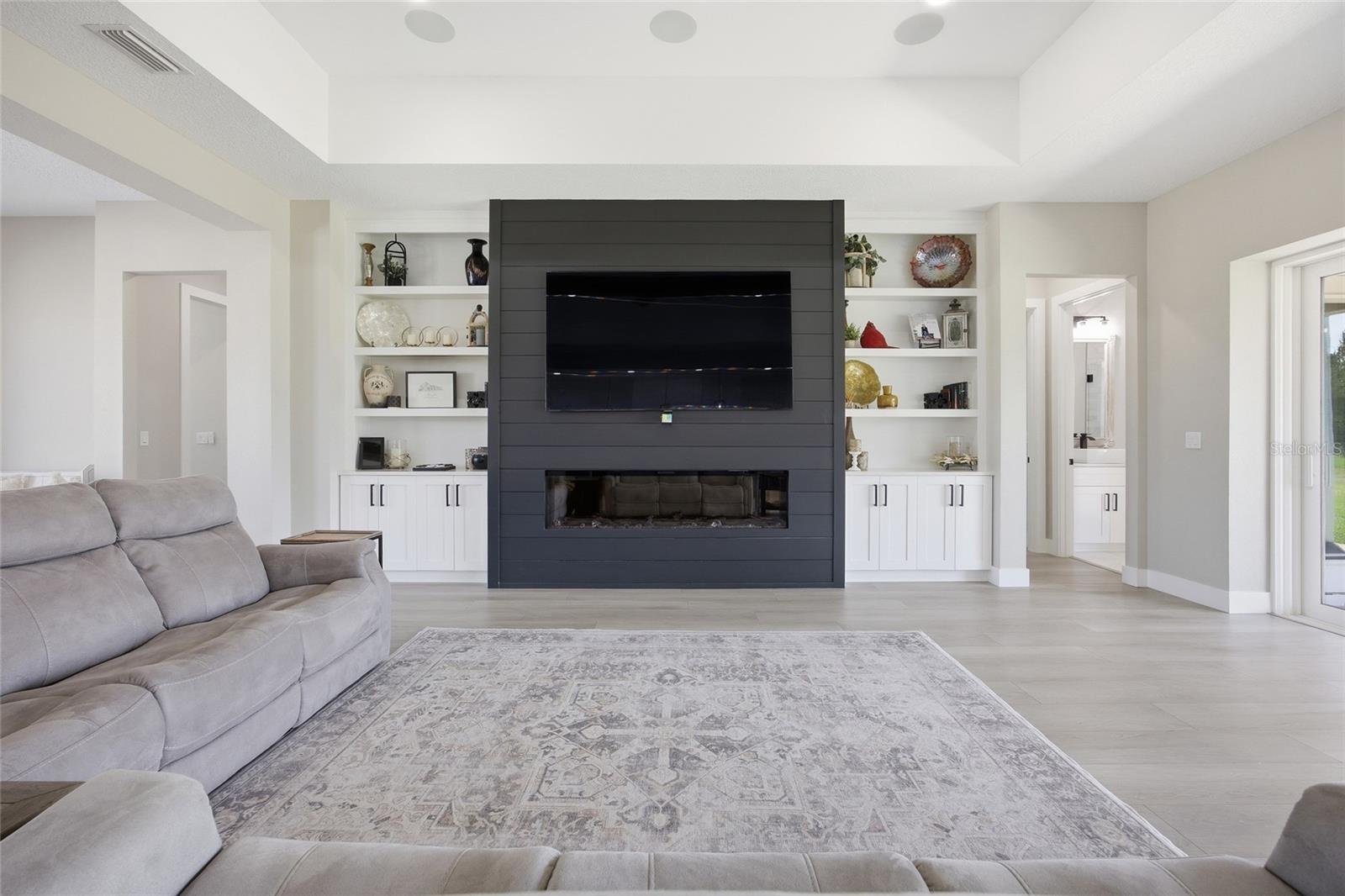 Image 14 of 54 For 9665 61st Terrace