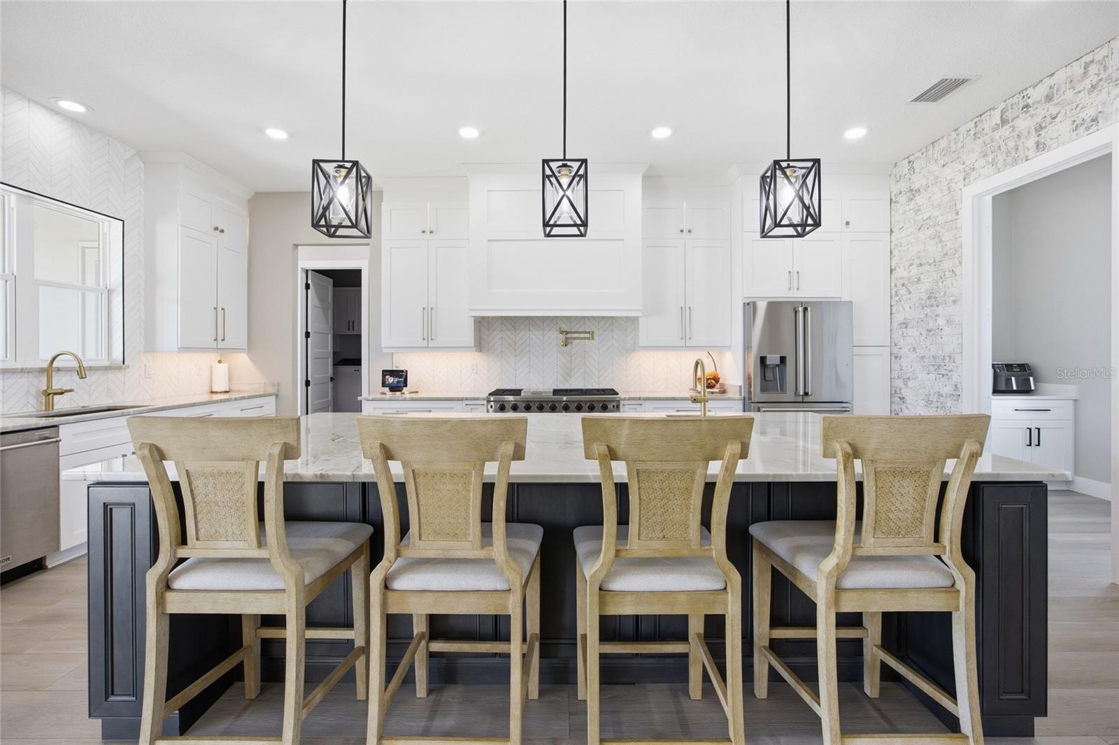 Image 17 of 54 For 9665 61st Terrace