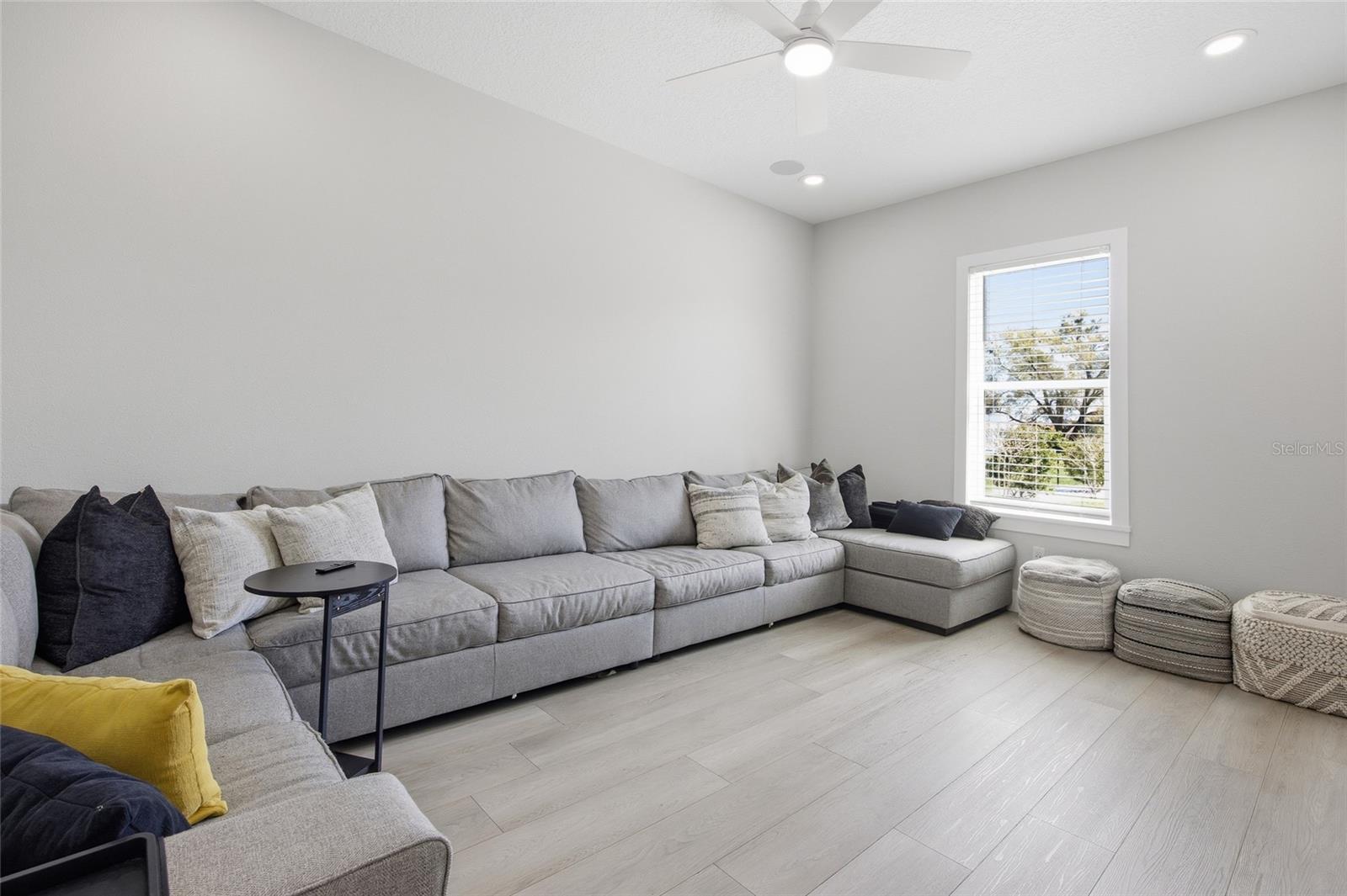 Image 28 of 54 For 9665 61st Terrace