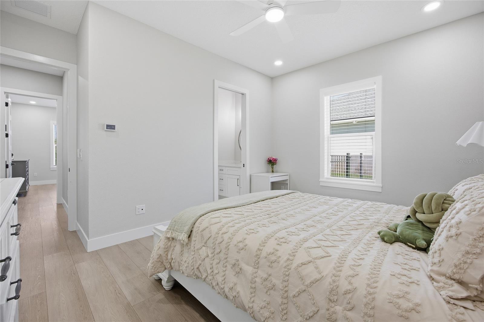 Image 36 of 54 For 9665 61st Terrace