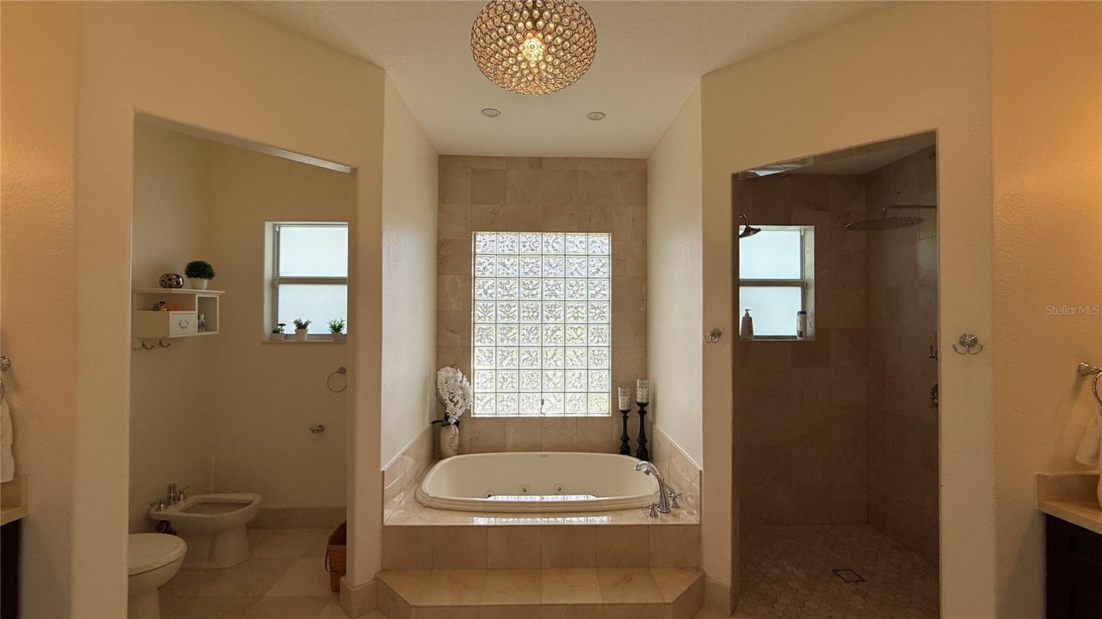 Image 20 of 26 For 4810 198 Terrace