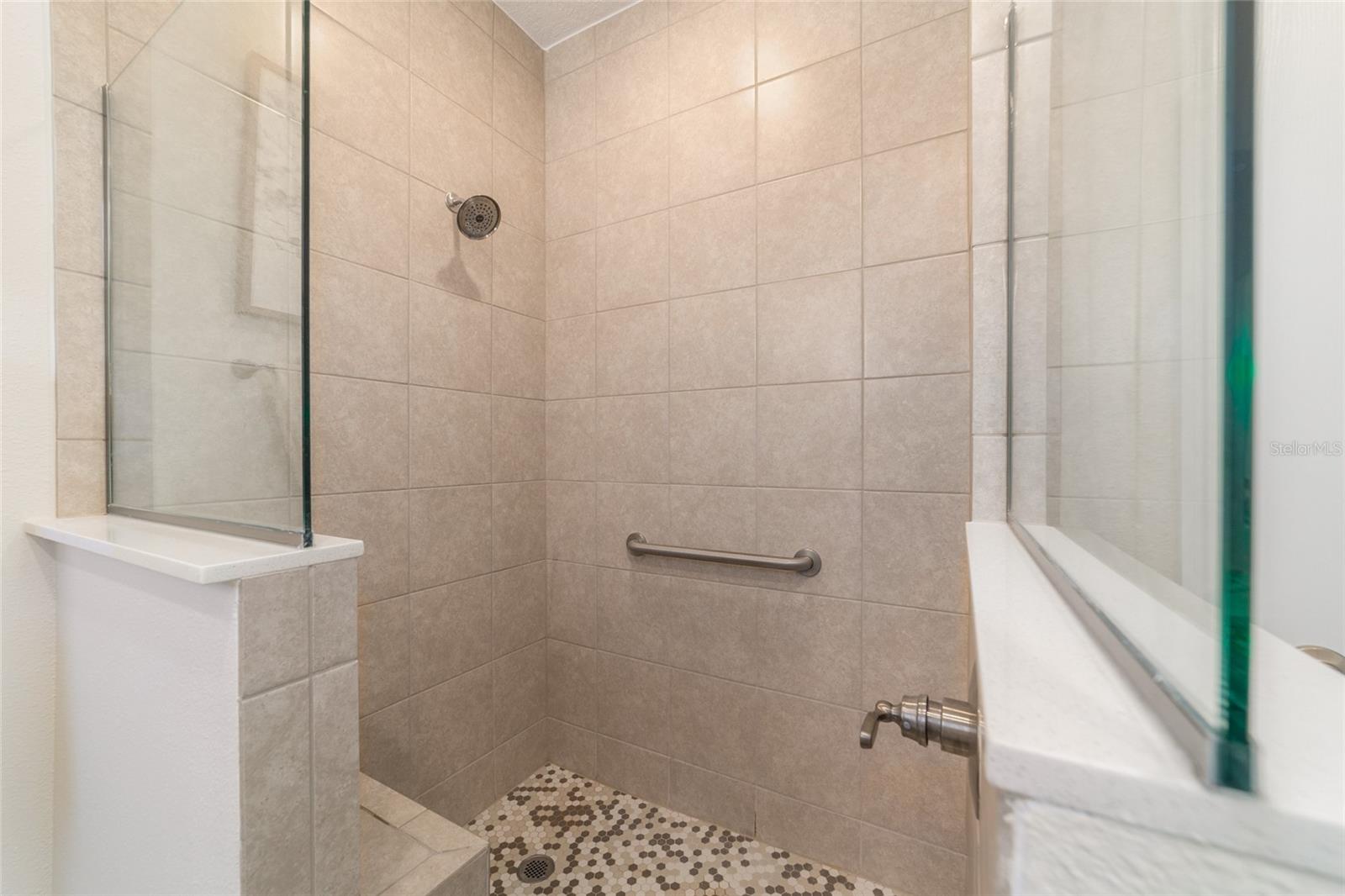 Image 18 of 29 For 8958 75th Loop