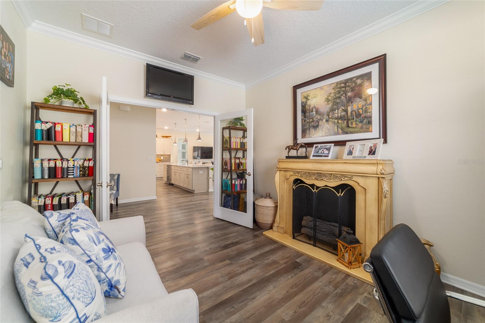 Image 20 of 29 For 8958 75th Loop