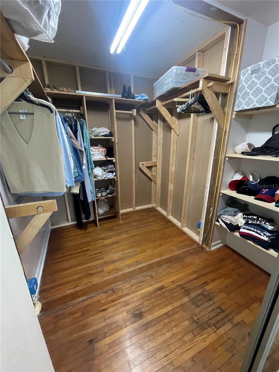 Image 5 of 15 For 4704 20th Avenue