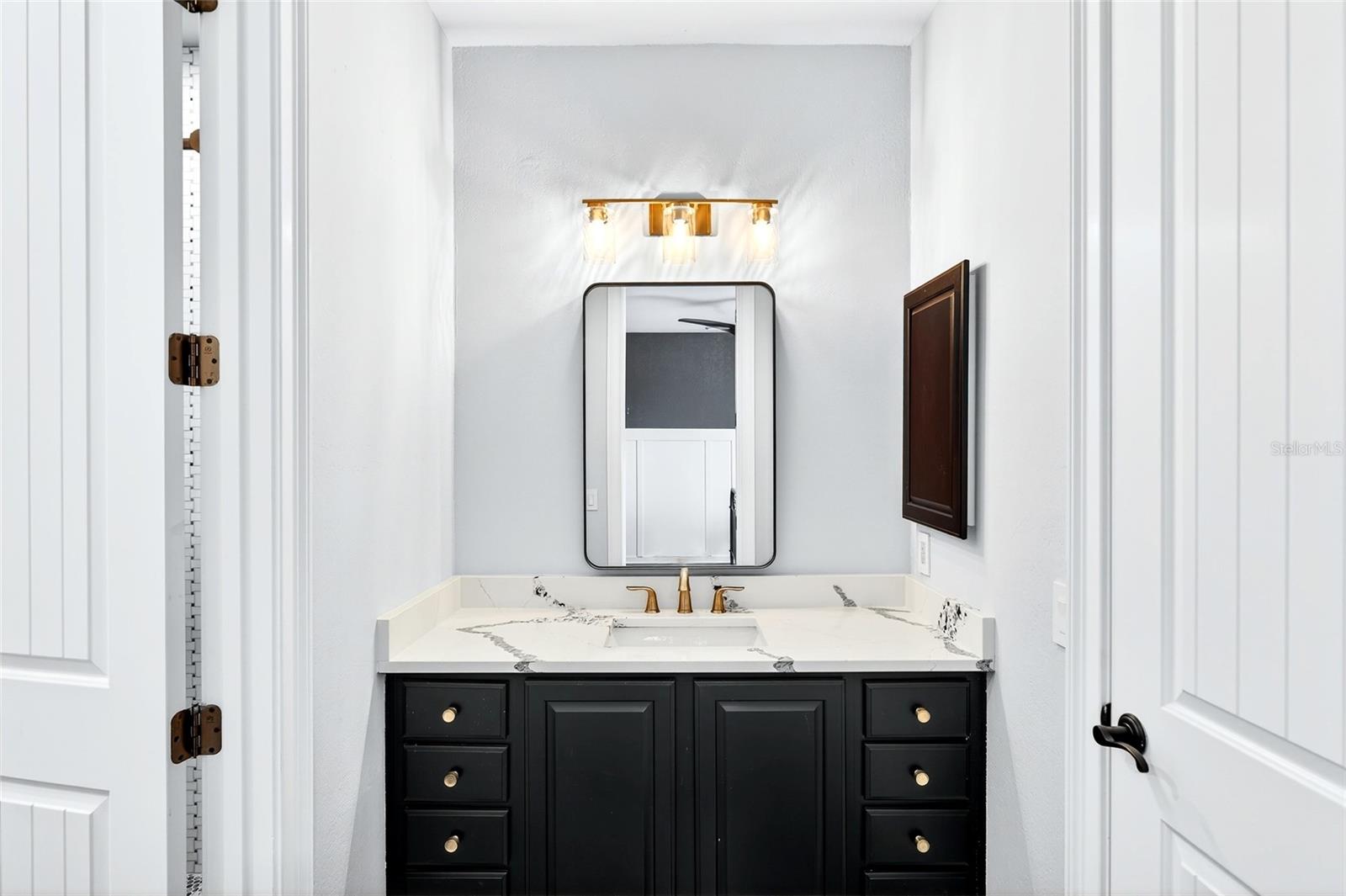 Image 34 of 62 For 2730 101st Street