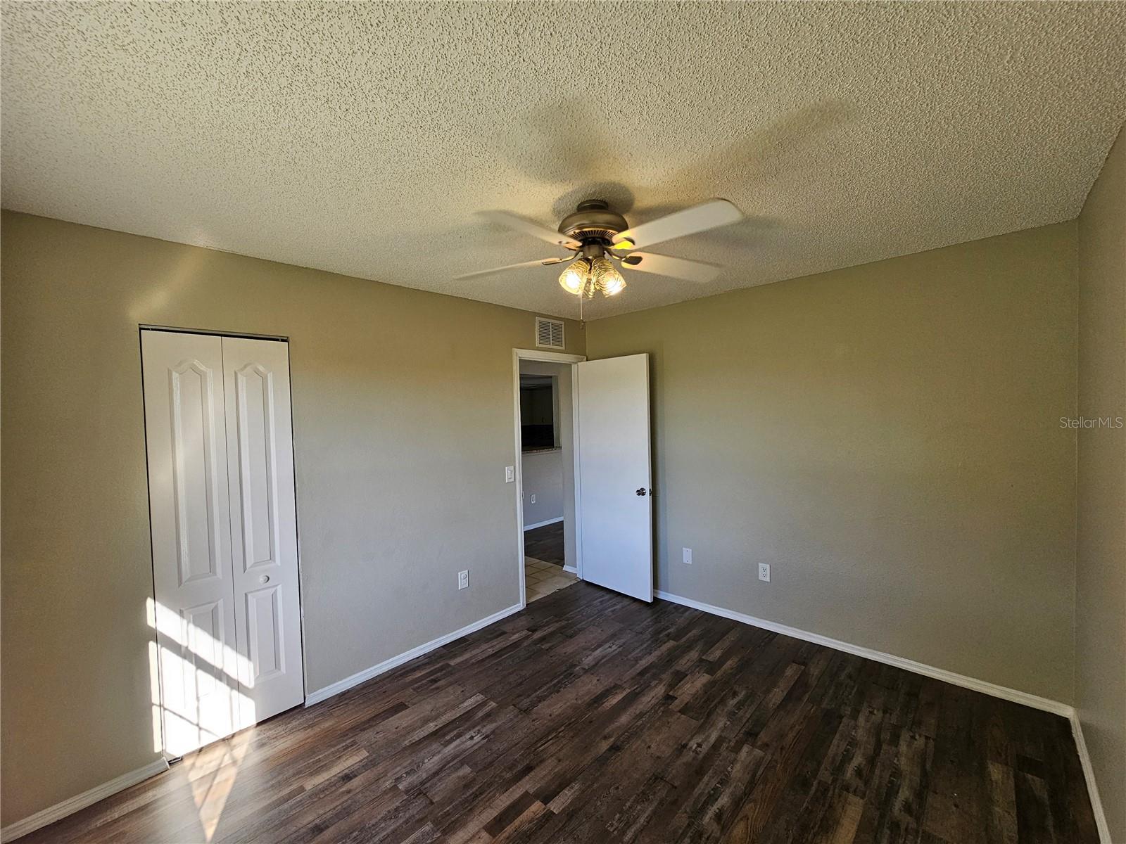 Image 20 of 28 For 8142 Fairways Circle S204