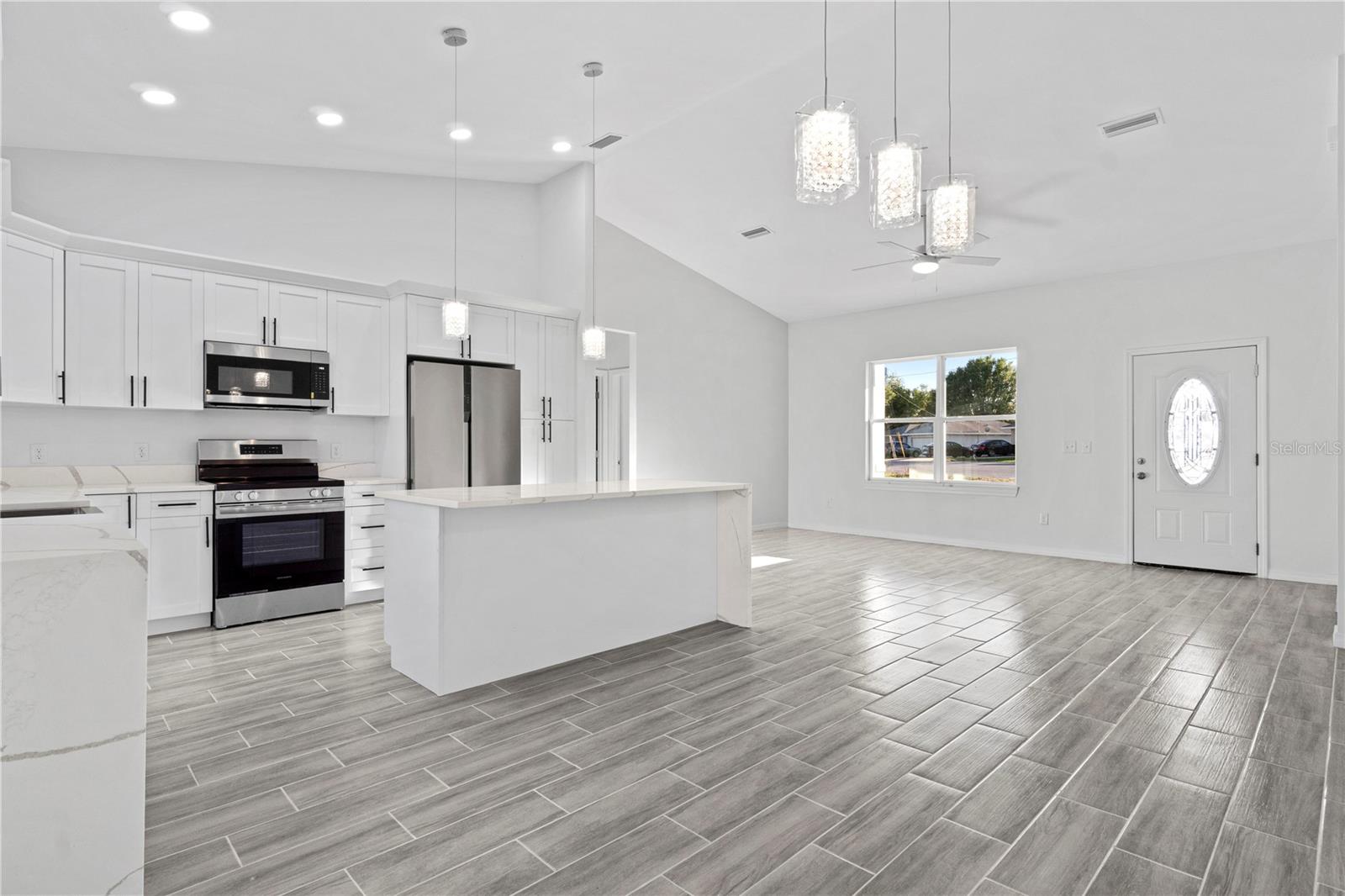 Image 5 of 19 For 42 Juniper Pass Terrace