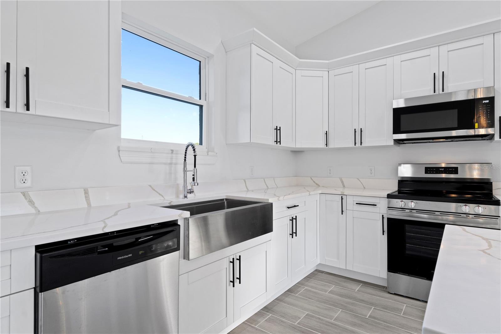 Image 7 of 19 For 42 Juniper Pass Terrace