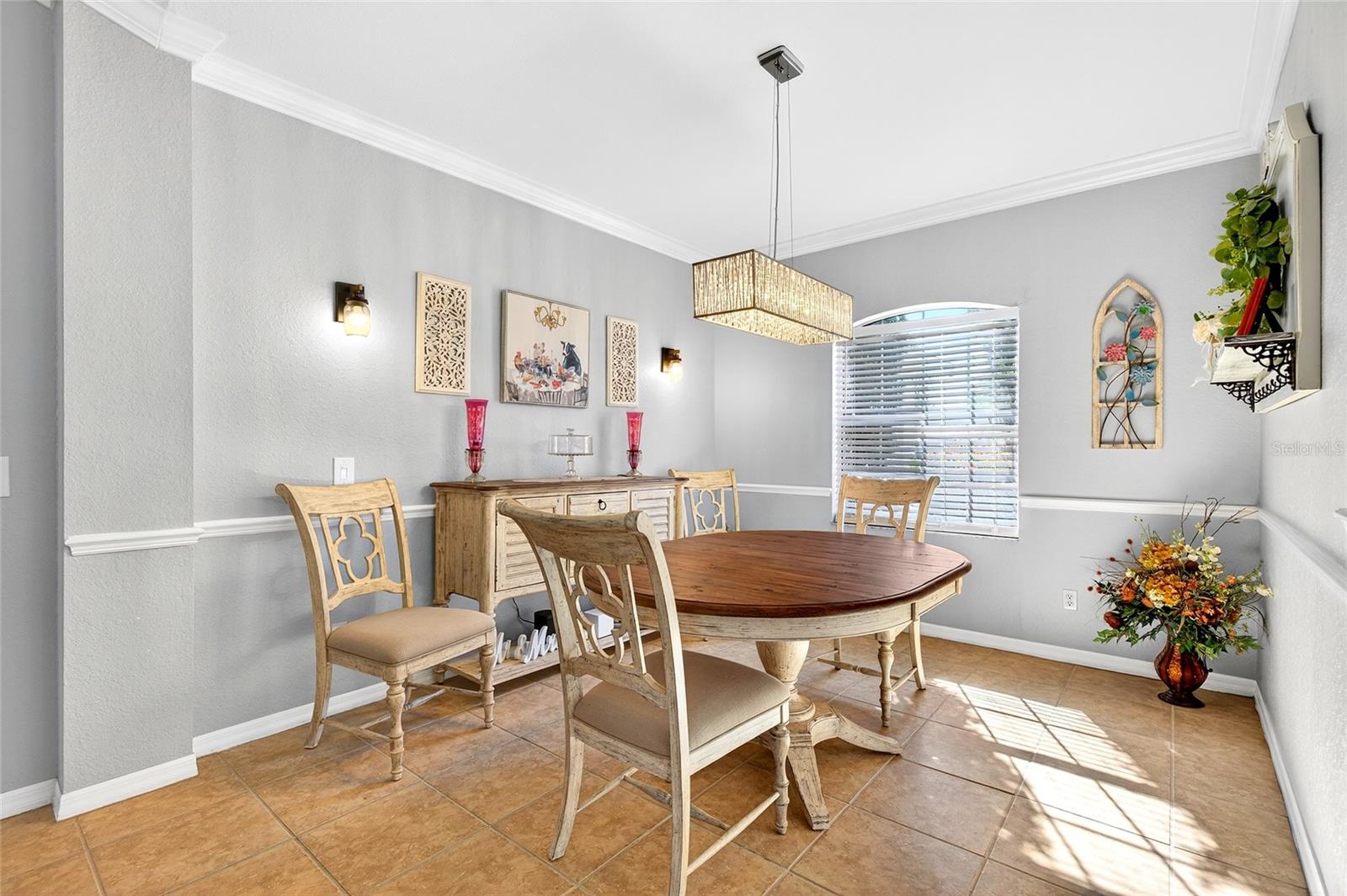 Image 10 of 45 For 13101 3rd Court