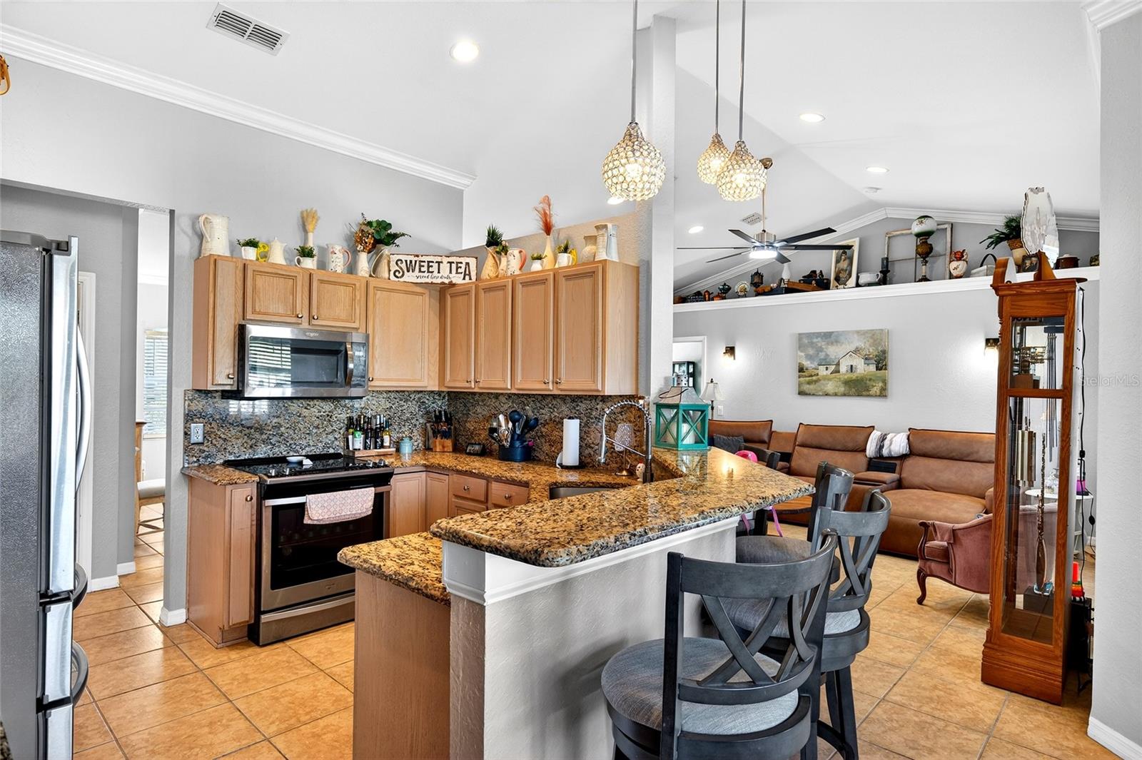 Image 16 of 45 For 13101 3rd Court