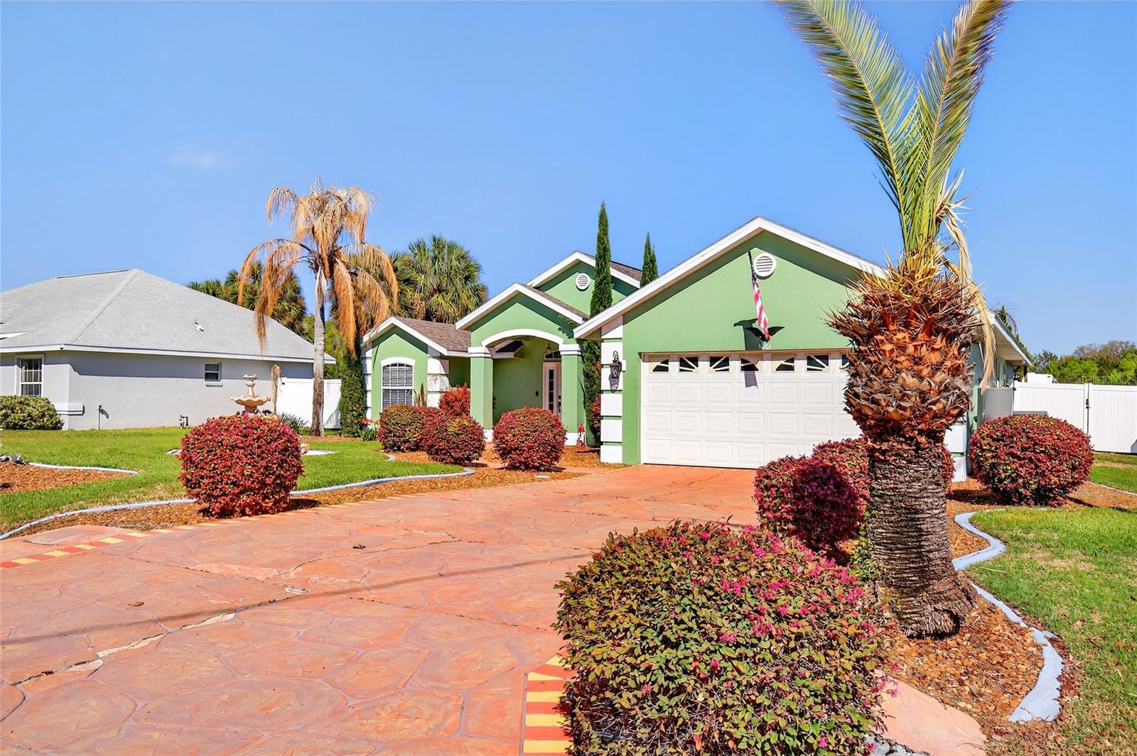 Image 38 of 45 For 13101 3rd Court