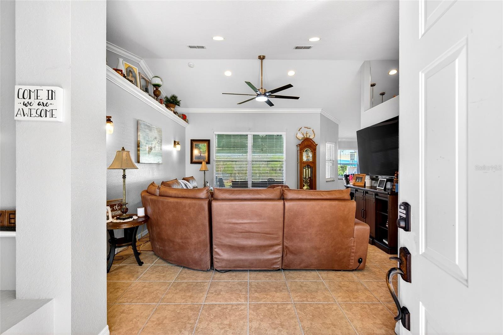 Image 4 of 45 For 13101 3rd Court