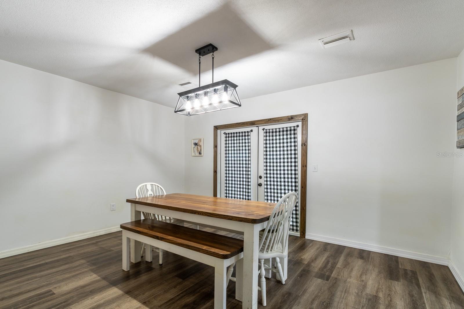 Image 6 of 21 For 14215 142nd Place