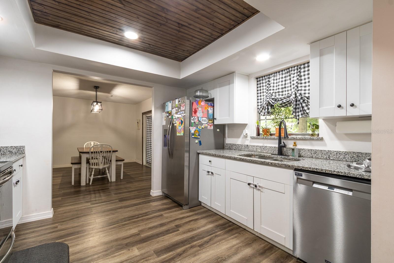 Image 9 of 21 For 14215 142nd Place