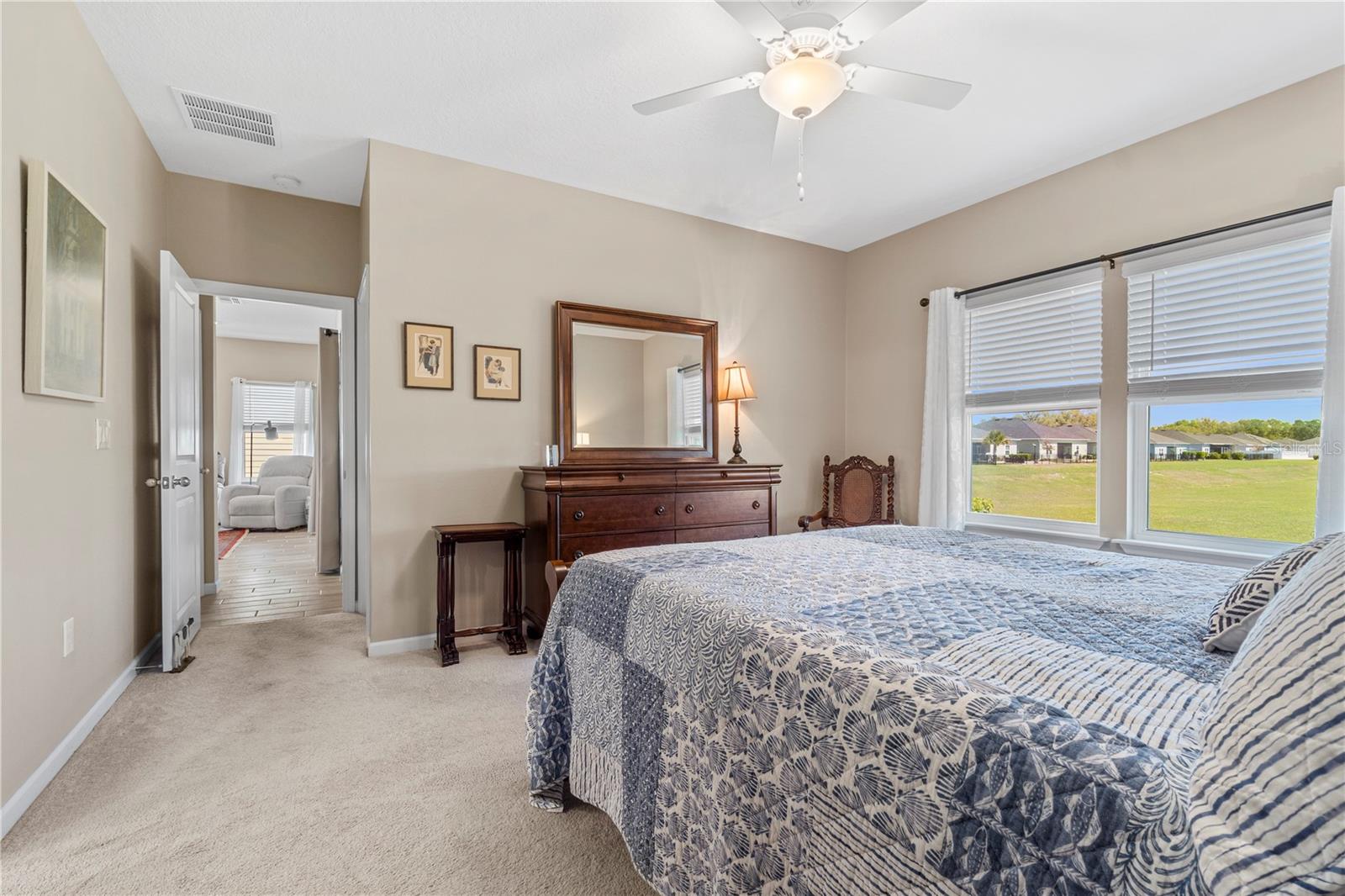 Image 18 of 47 For 7381 78th Terrace