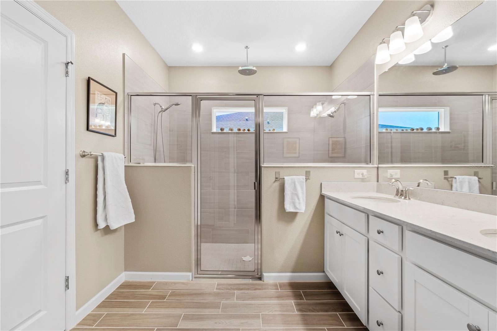 Image 22 of 47 For 7381 78th Terrace