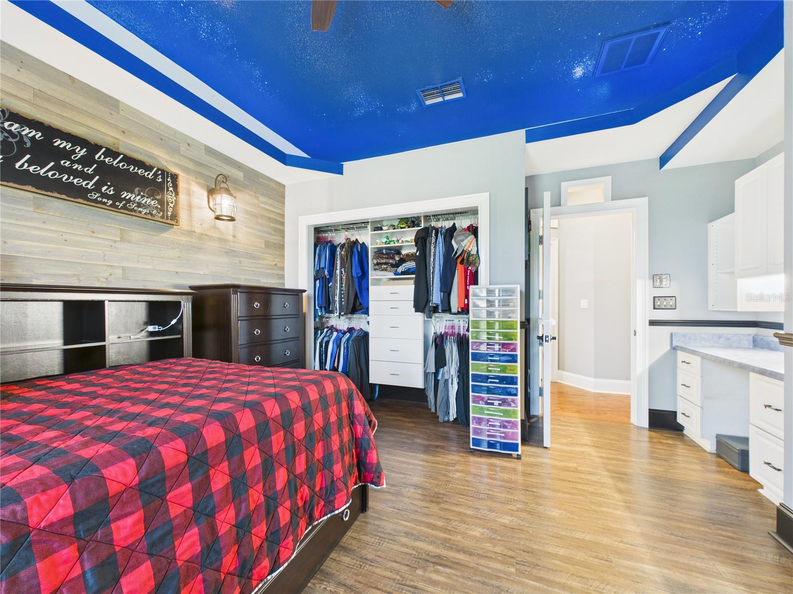 Image 28 of 48 For 2215 80th Street