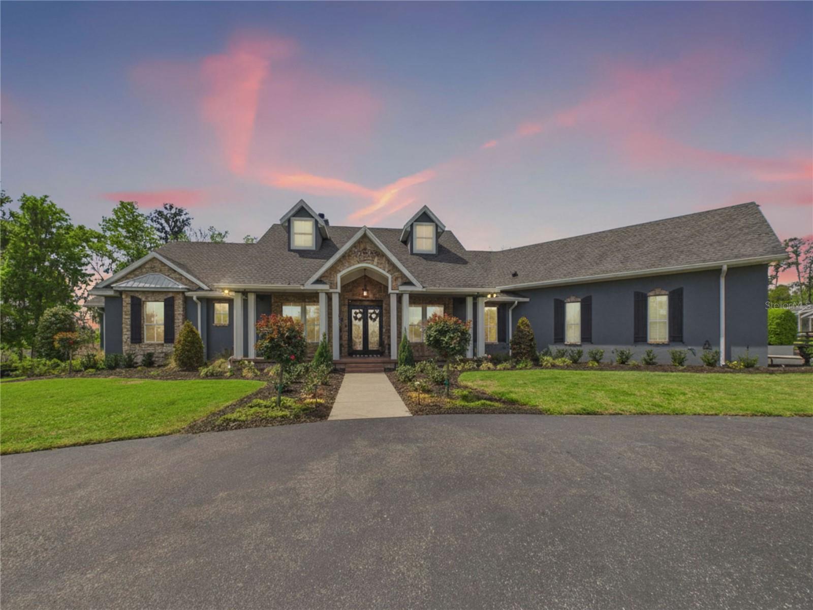 Image 4 of 48 For 2215 80th Street