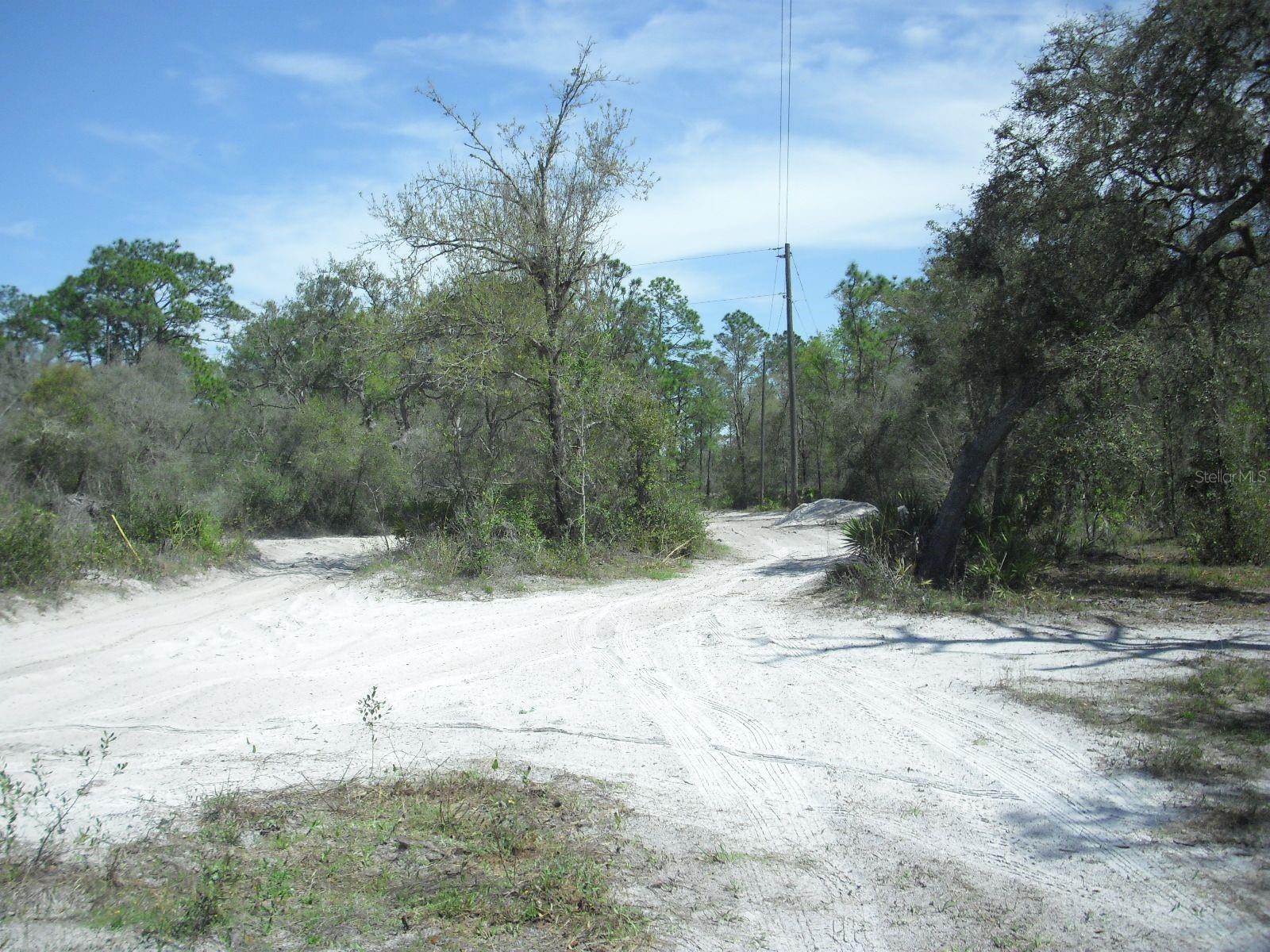 Image 12 of 17 For Tract 418 158th Lane