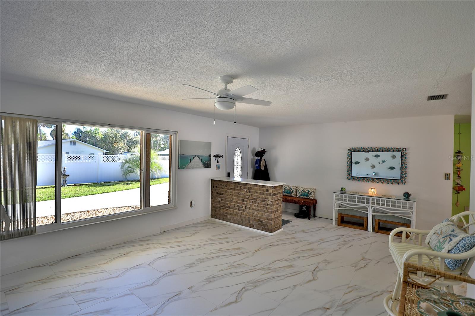 Image 15 of 67 For 11230 Timucuan Road