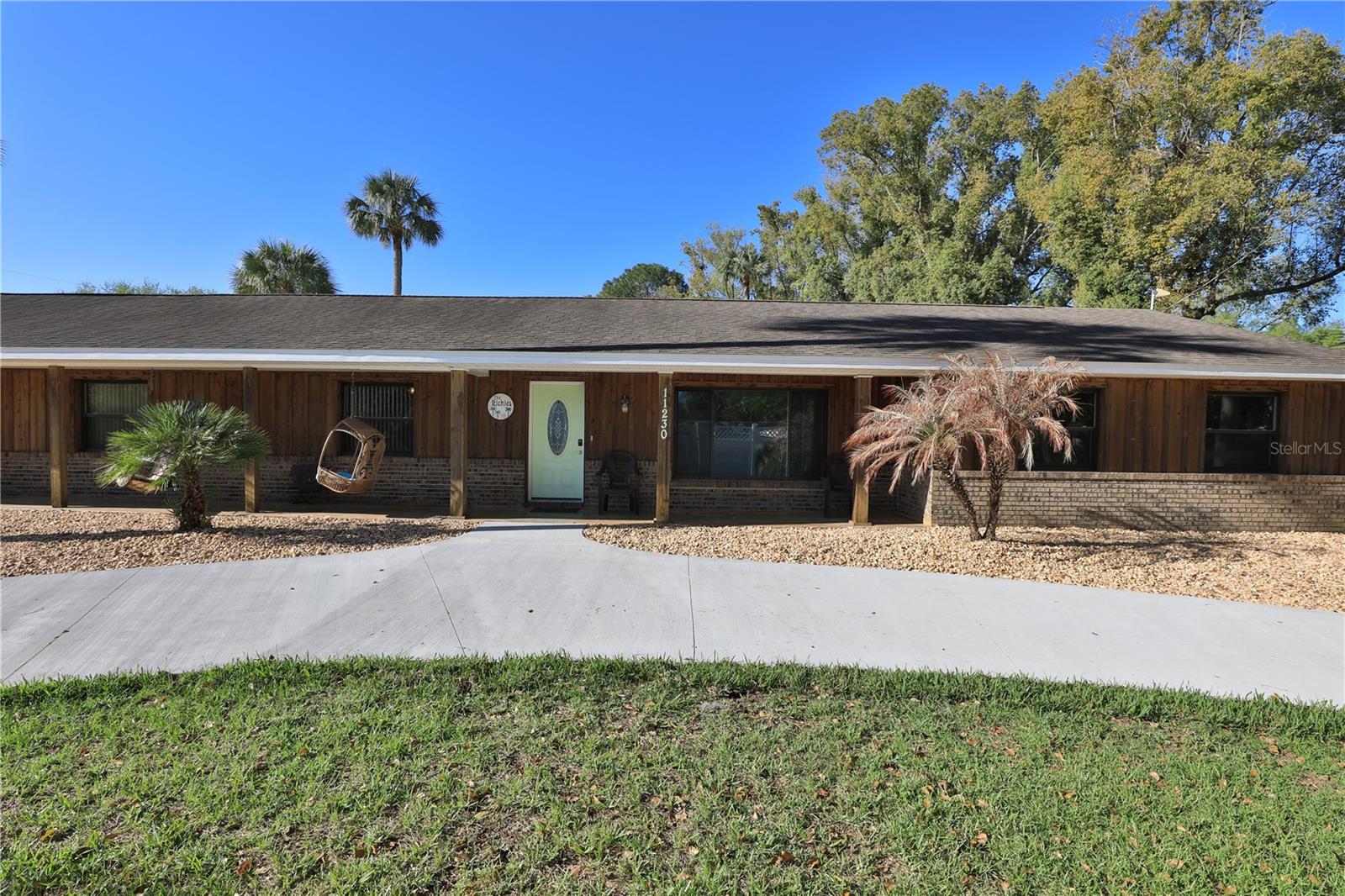 Image 7 of 67 For 11230 Timucuan Road