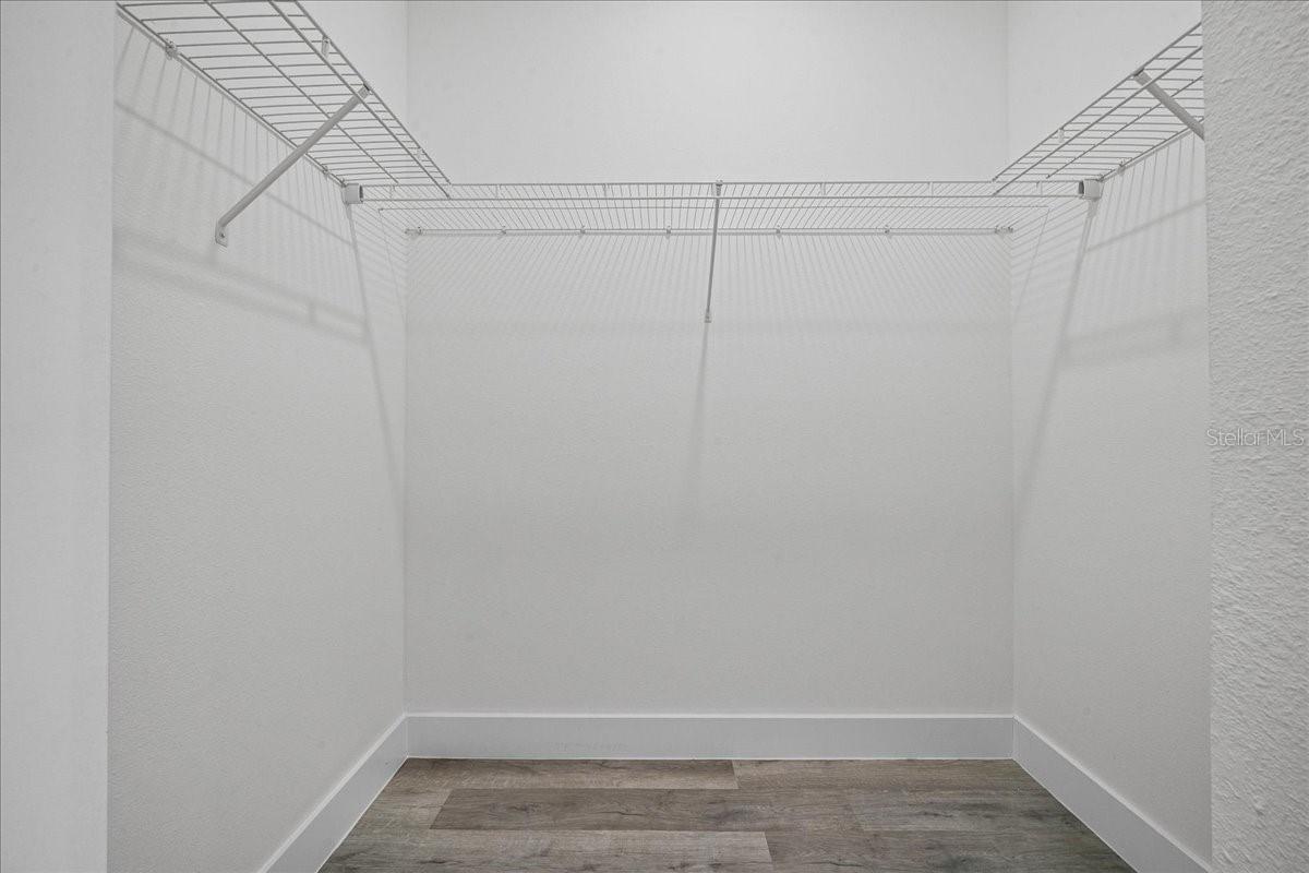 Image 18 of 52 For 2761 173rd Street Road