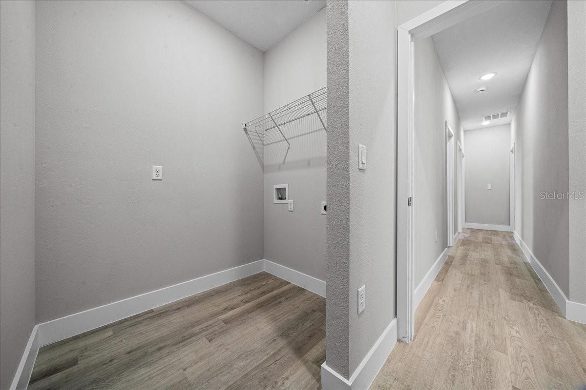 Image 26 of 52 For 2761 173rd Street Road