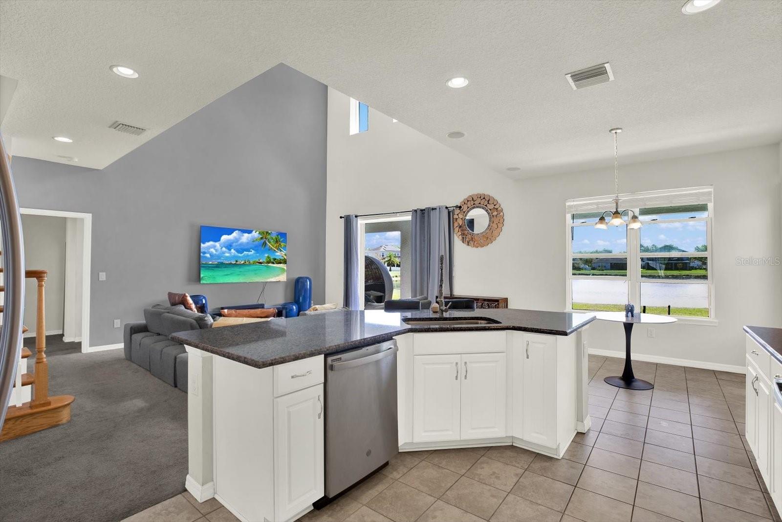 Image 11 of 34 For 9058 Spruce Creek Circle