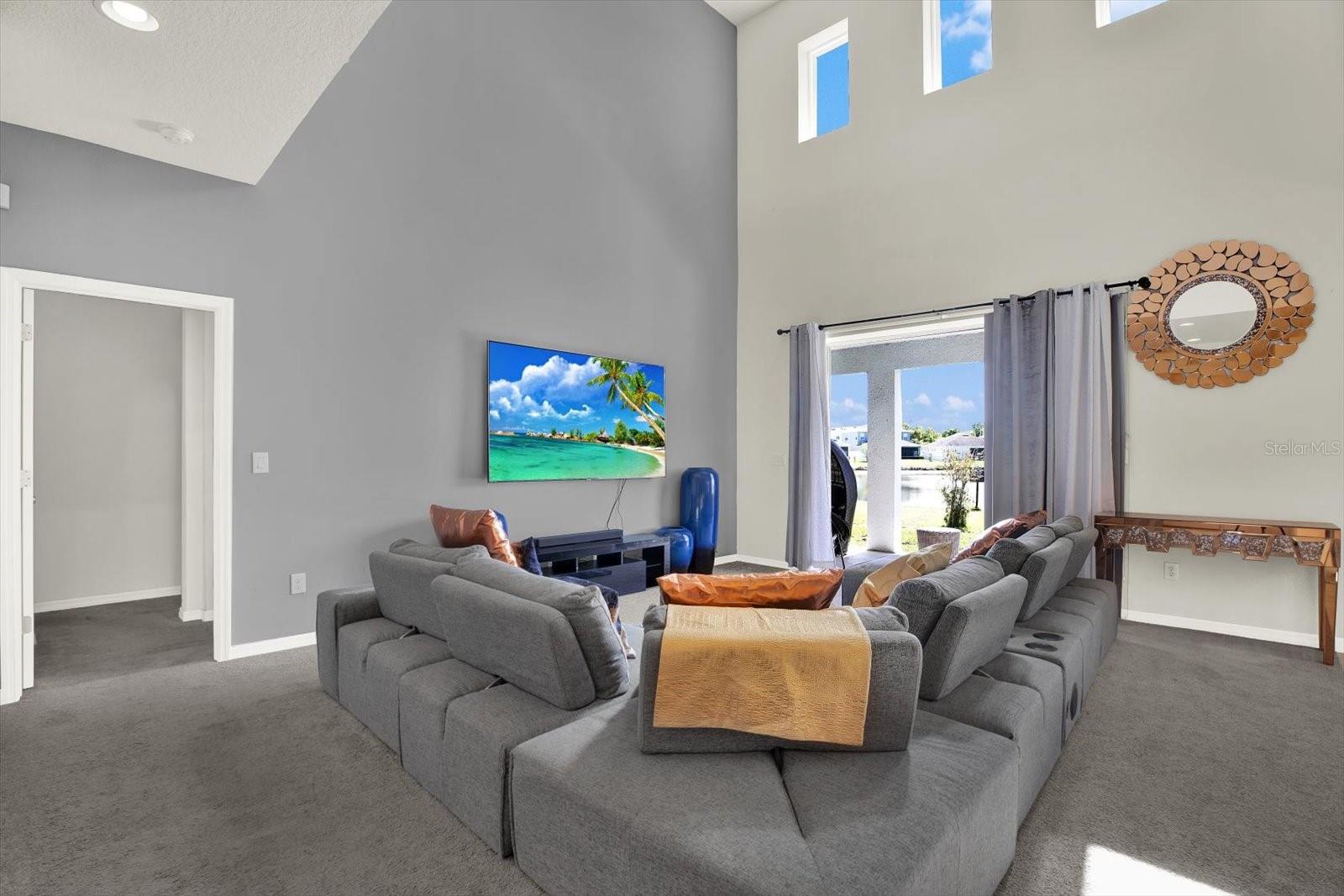 Image 14 of 34 For 9058 Spruce Creek Circle