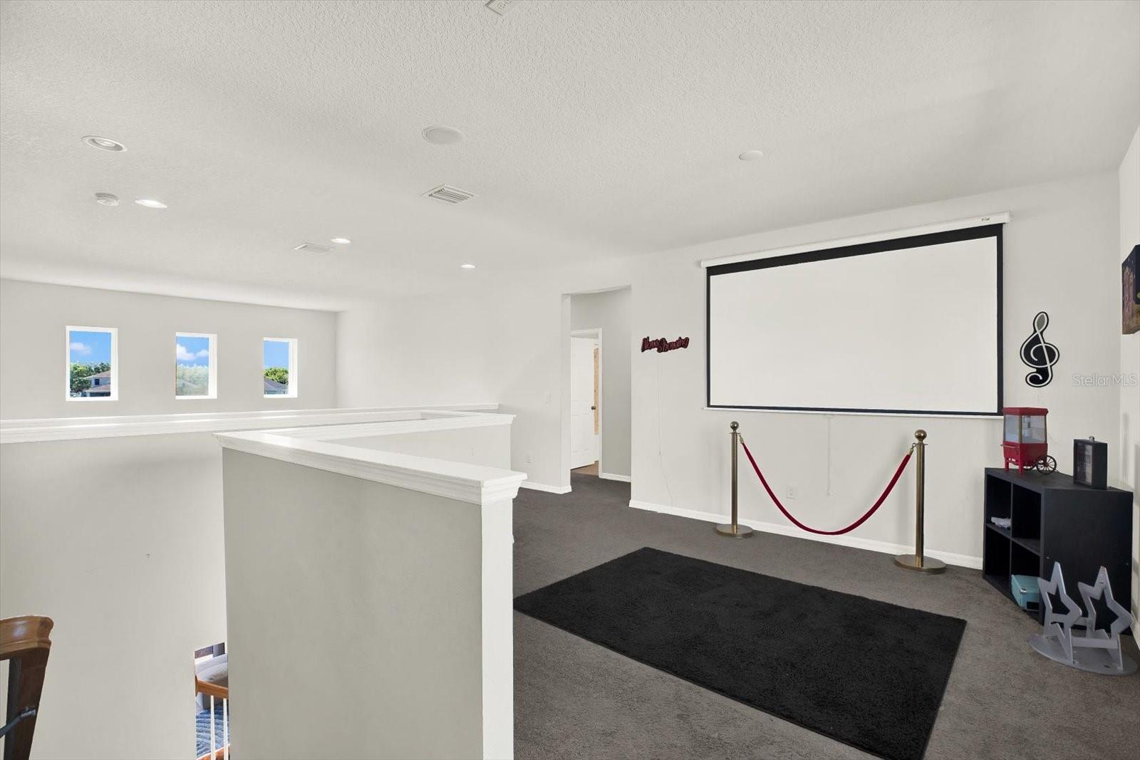 Image 20 of 34 For 9058 Spruce Creek Circle