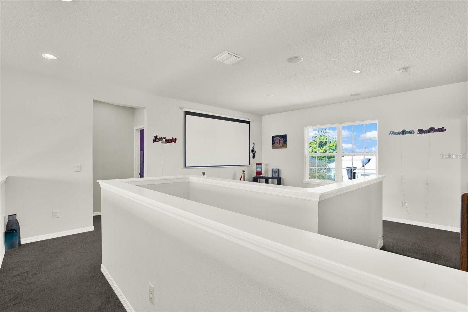 Image 21 of 34 For 9058 Spruce Creek Circle