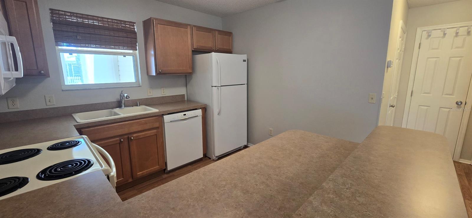 Image 5 of 13 For 2419 Southern Oak Street