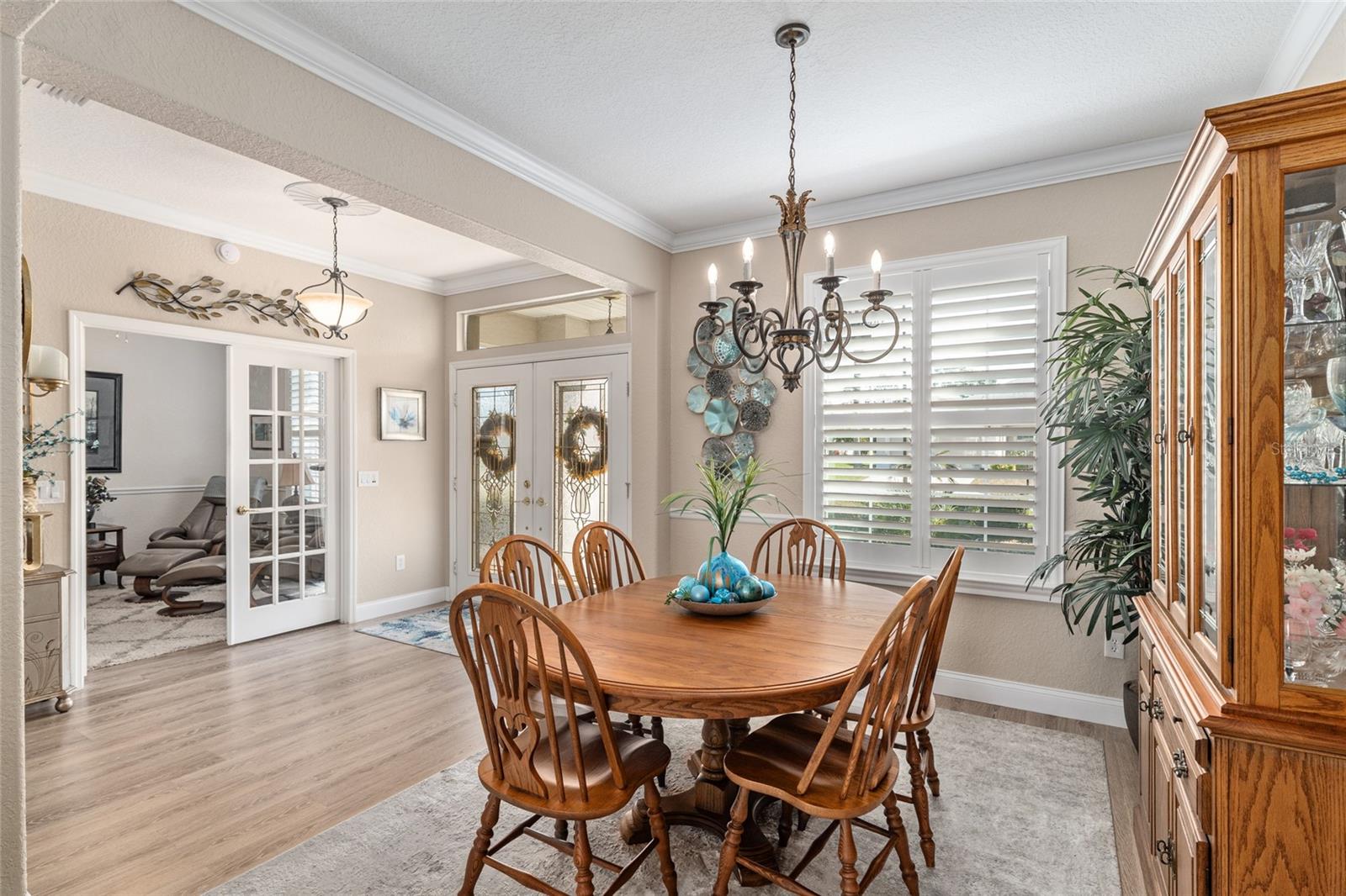 Image 13 of 84 For 9049 119th Street