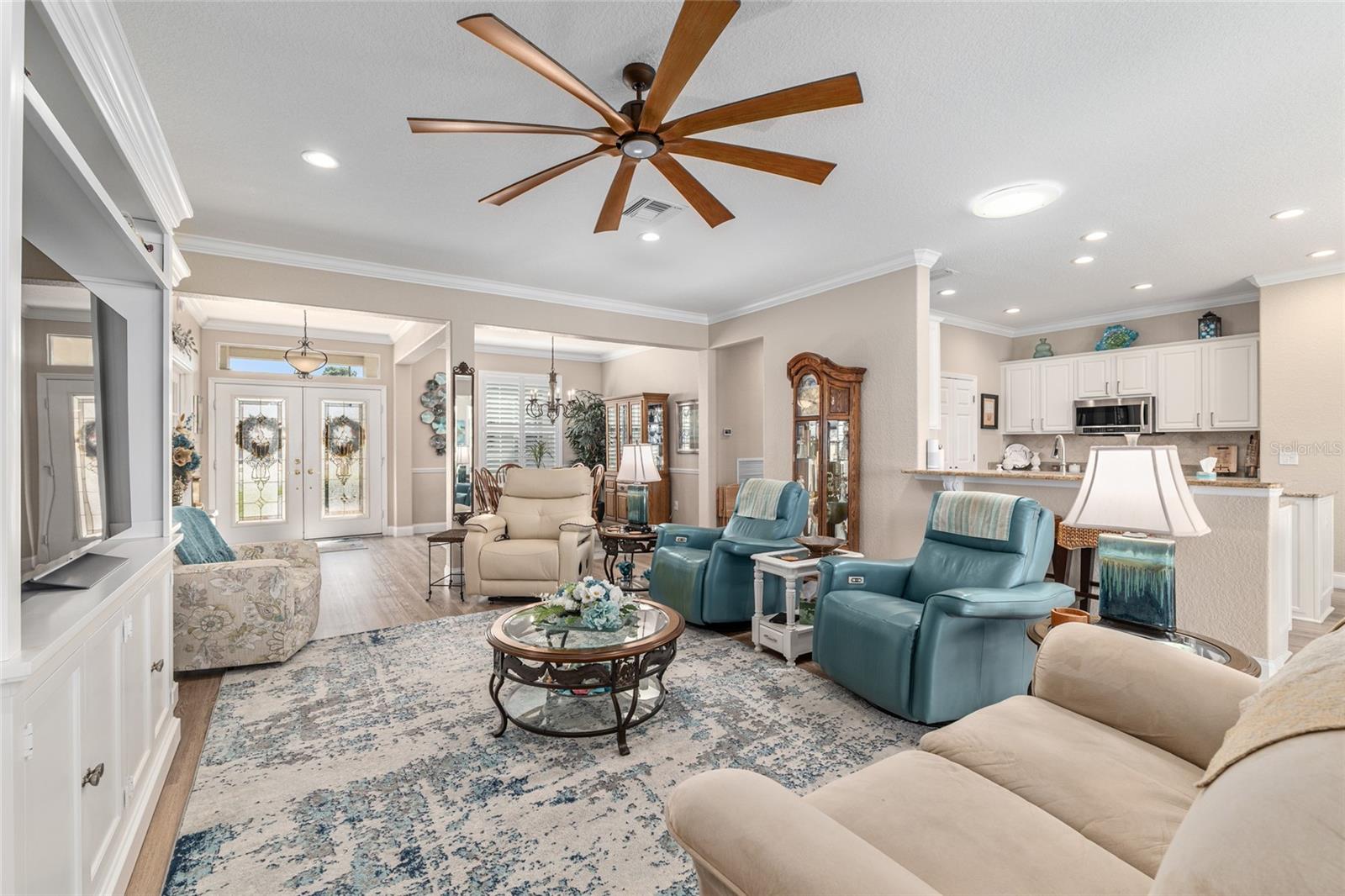 Image 18 of 84 For 9049 119th Street