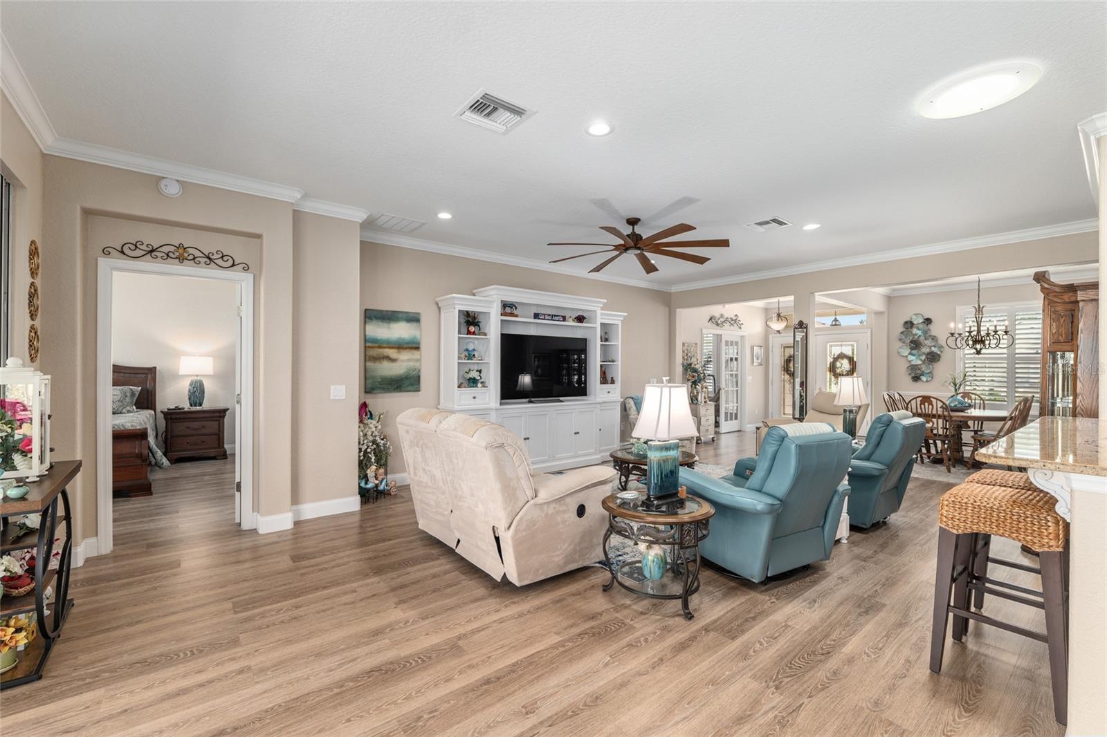 Image 20 of 84 For 9049 119th Street