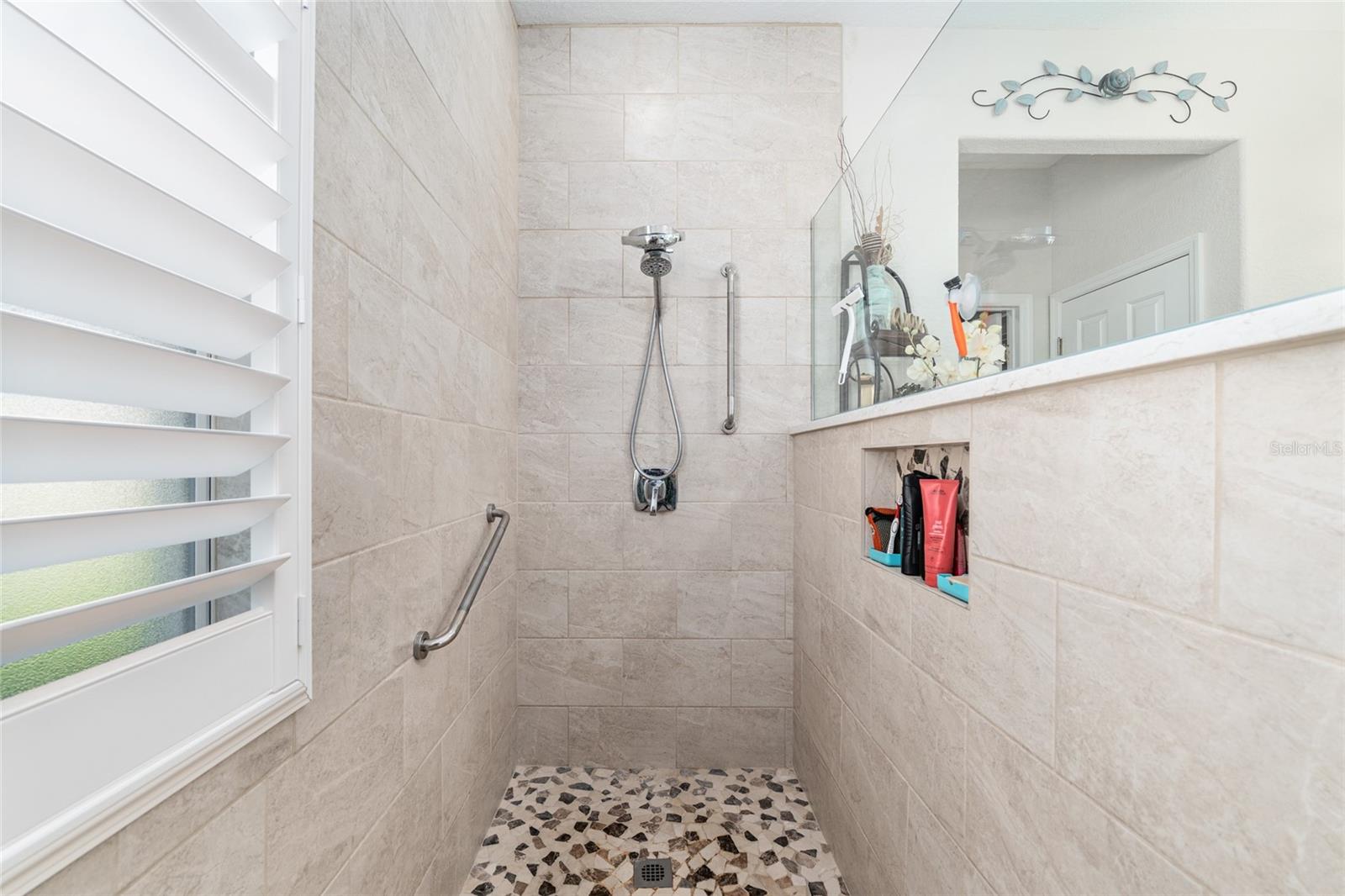 Image 36 of 84 For 9049 119th Street