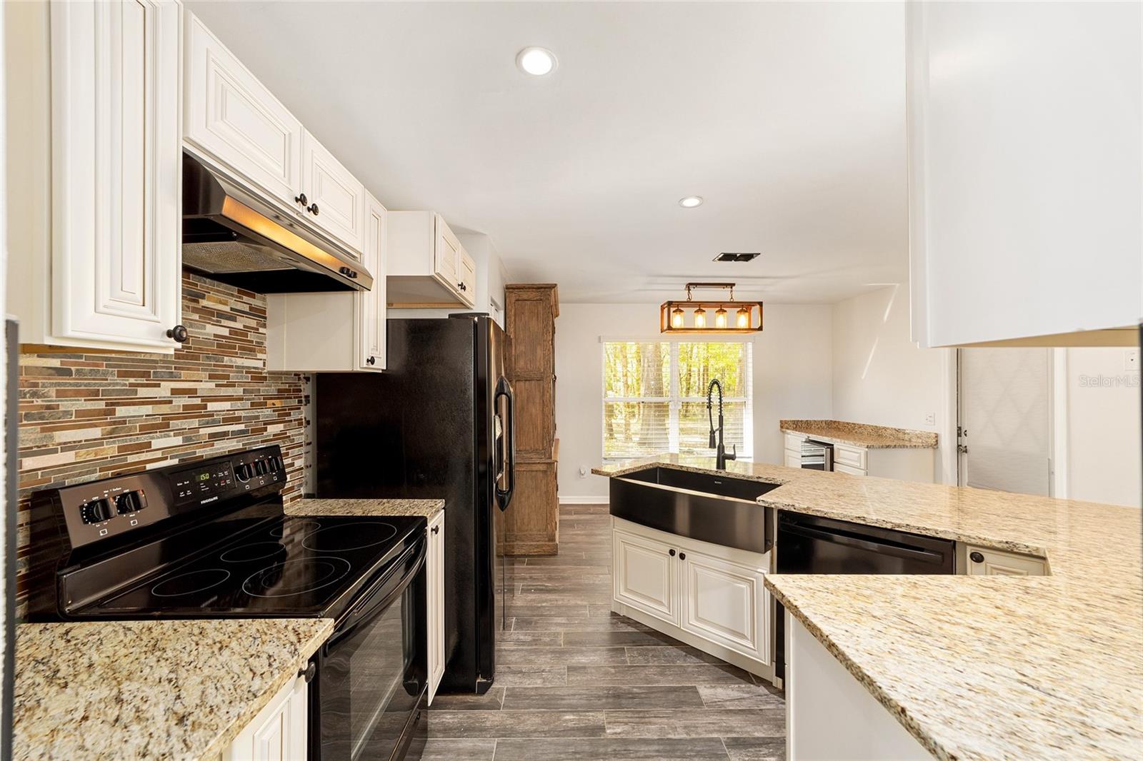 Image 13 of 37 For 13740 49th Place