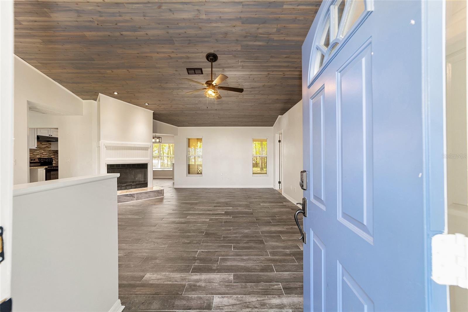 Image 2 of 37 For 13740 49th Place