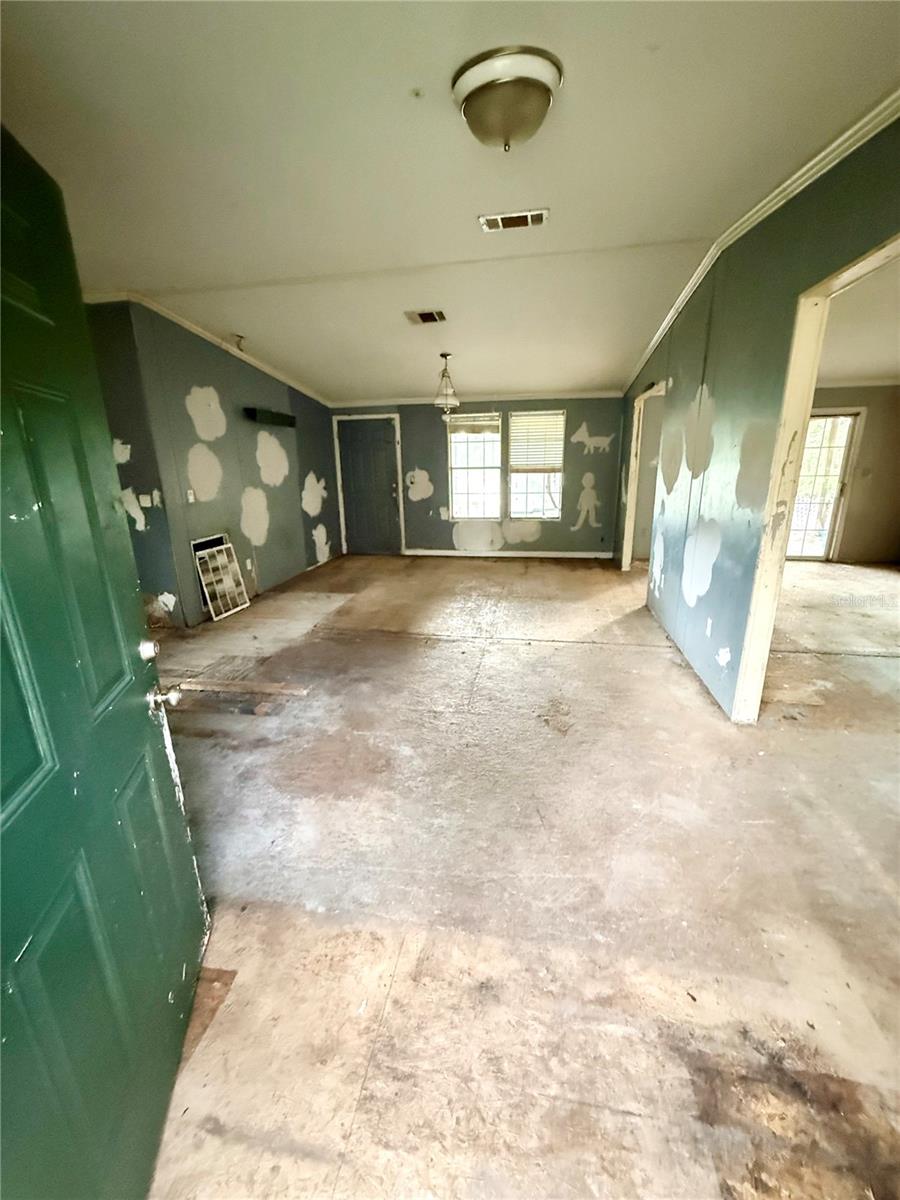 Image 4 of 7 For 5756 165th Terrace Road