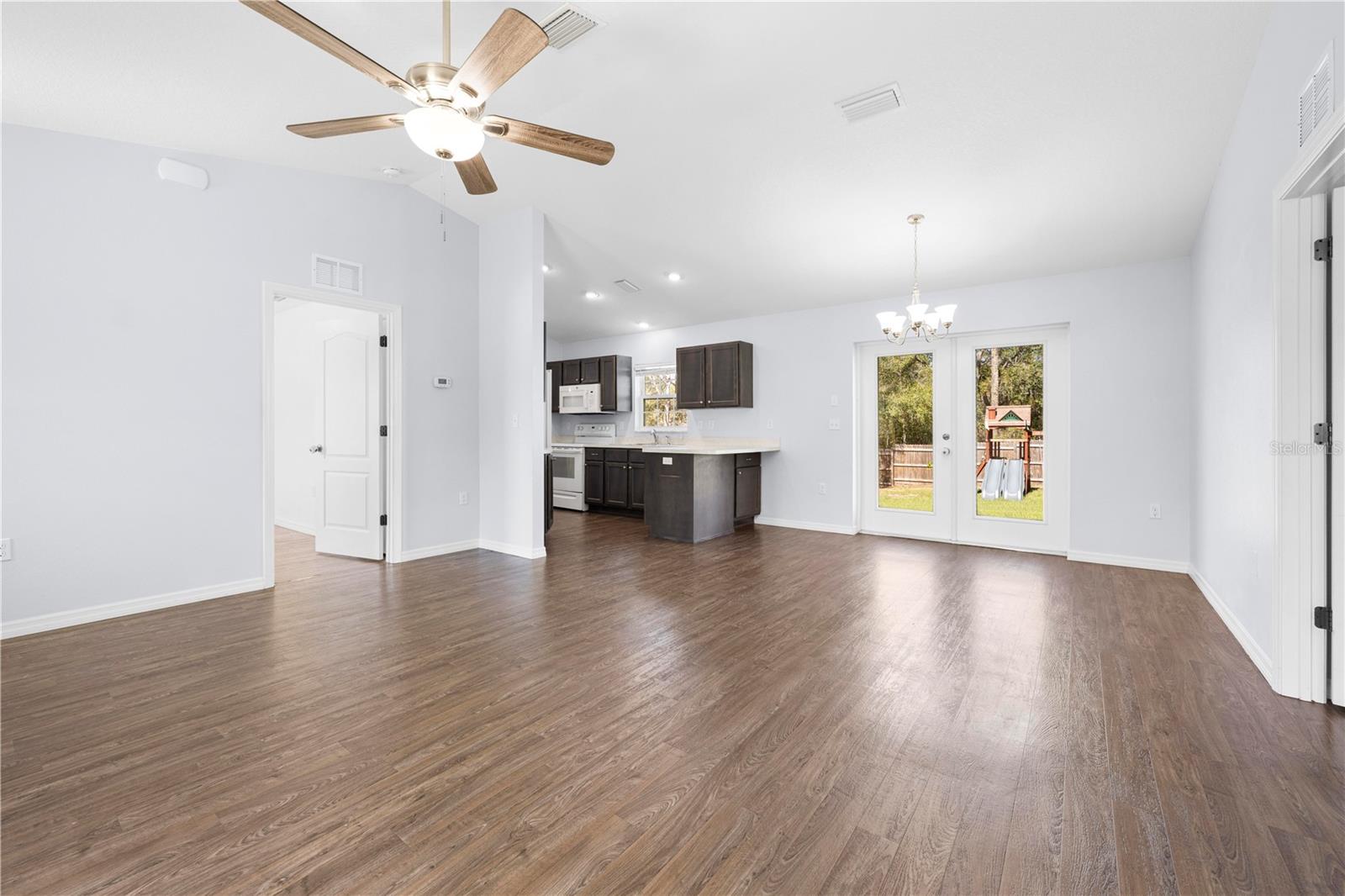 Image 10 of 44 For 8456 Ibsen Drive