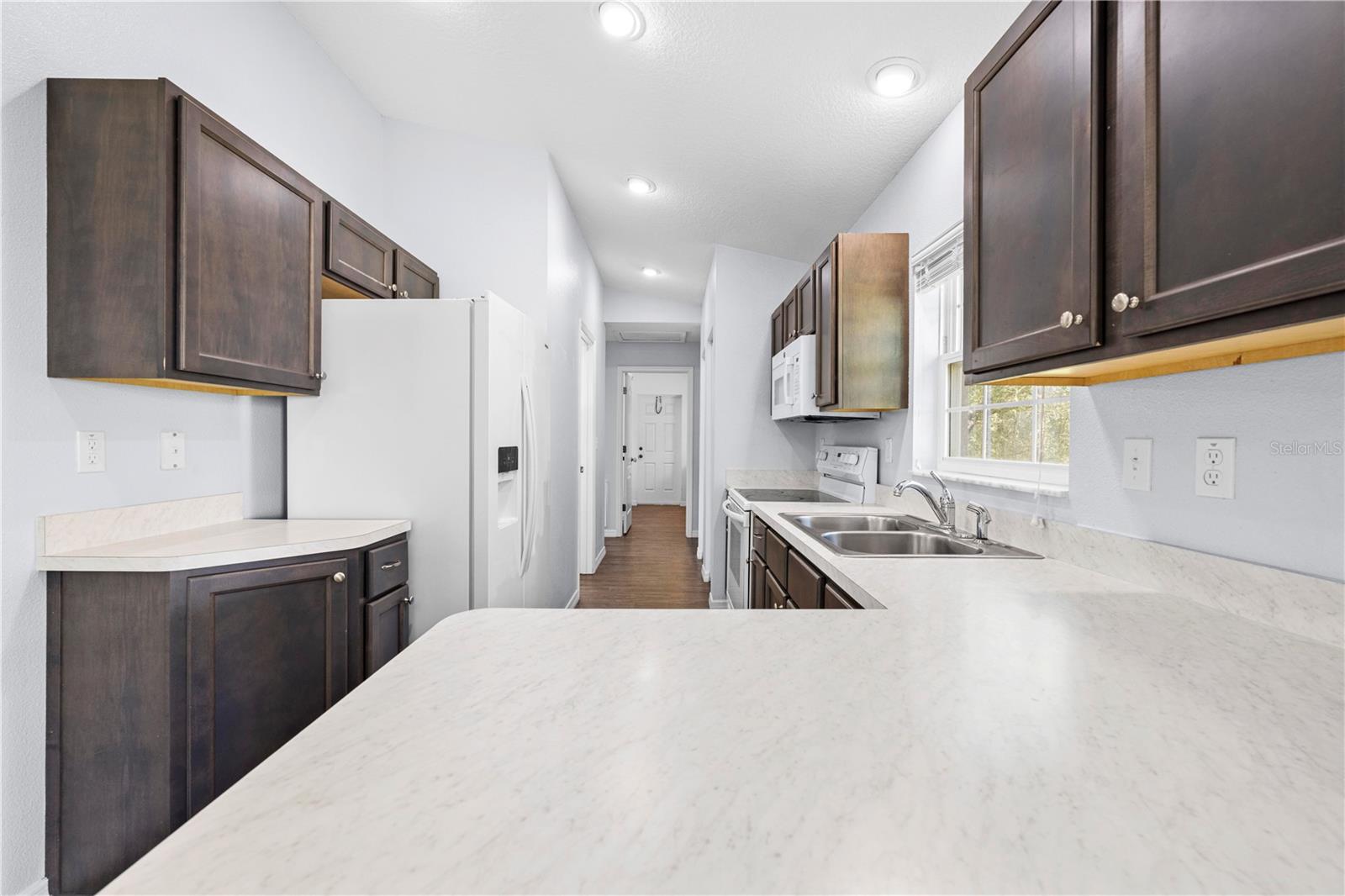 Image 14 of 44 For 8456 Ibsen Drive